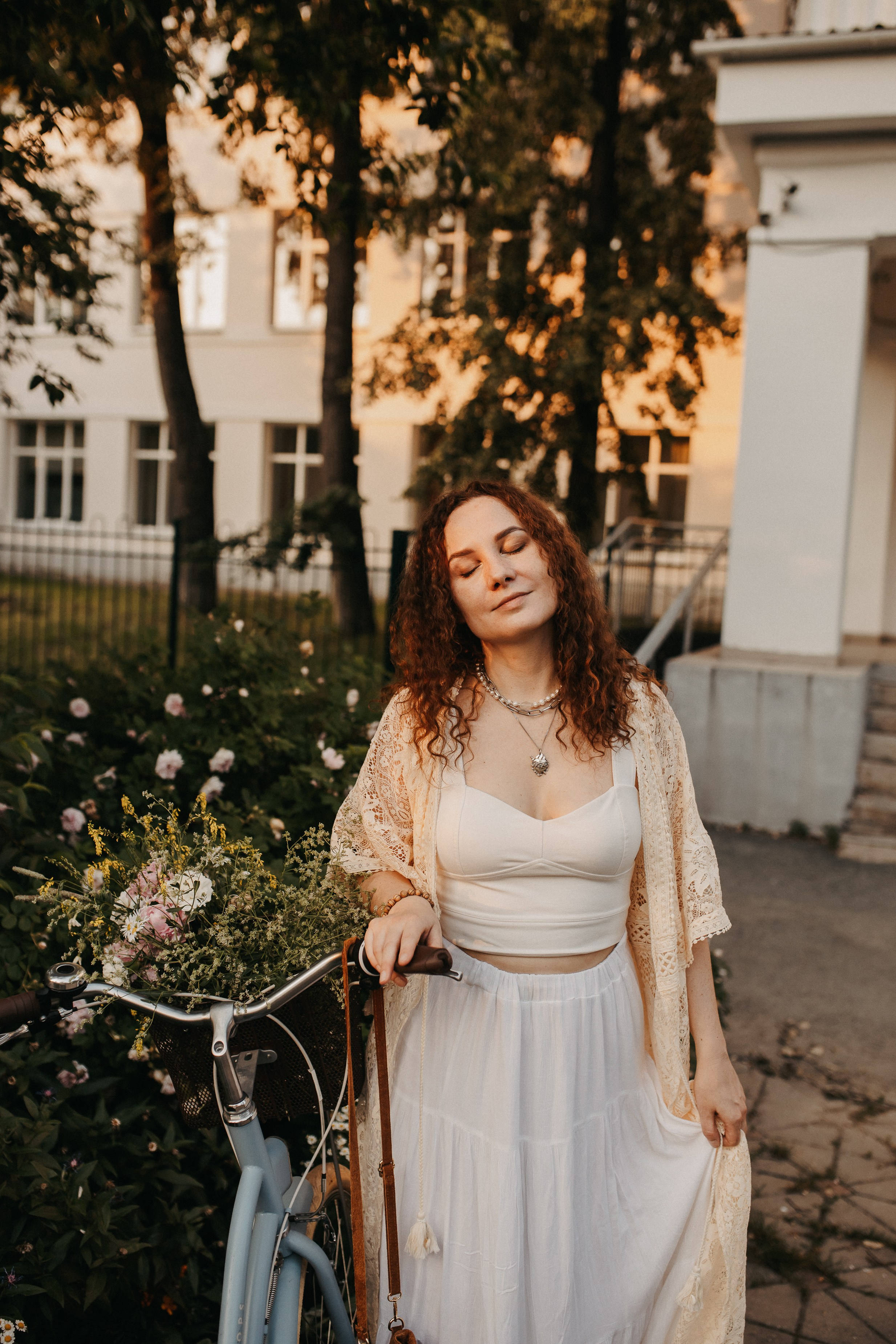 Света с велом. Семейный фотограф Трусова Евгения в Екатеринбурге