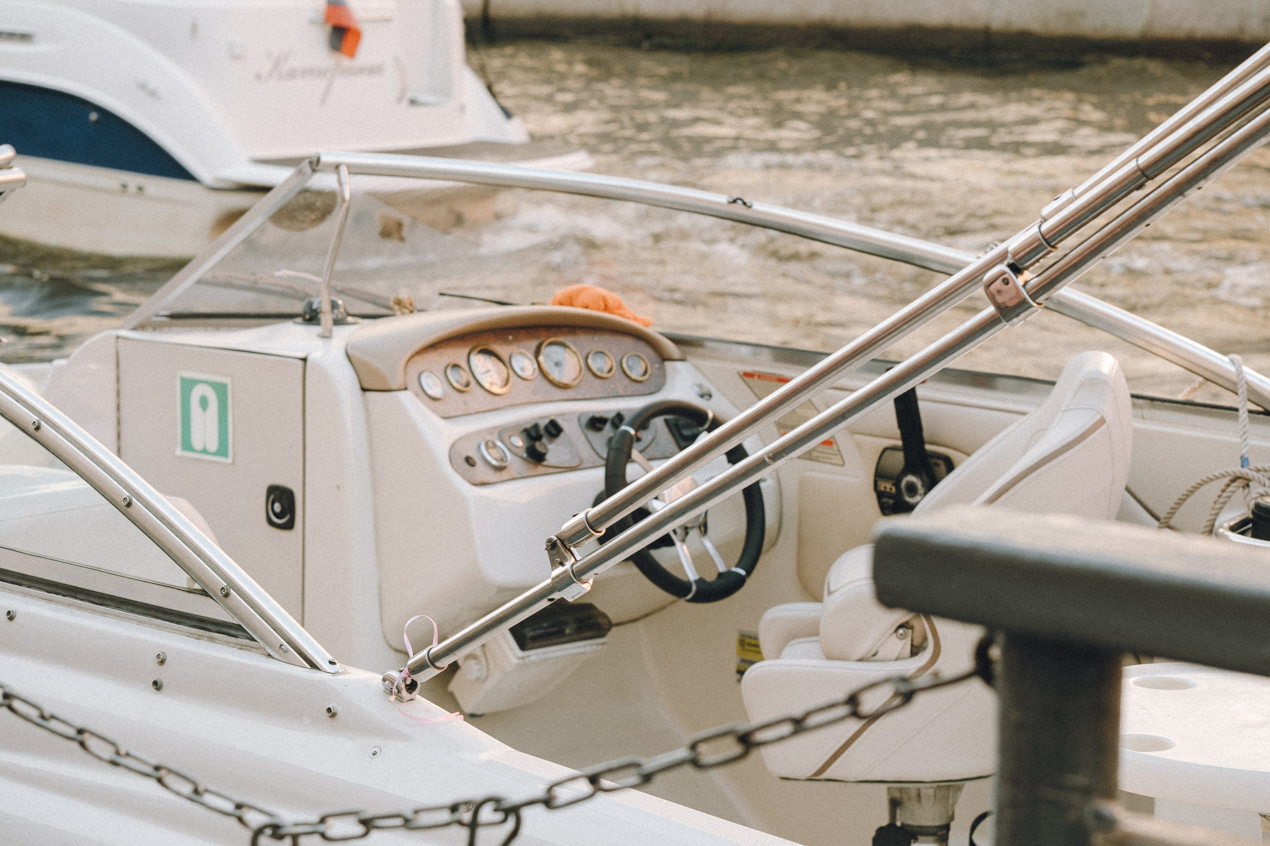 ДЕВИЧНИК НА КАТЕРЕ. Профессиональный фотограф, Санкт-Петербург — Виктория Богомолова