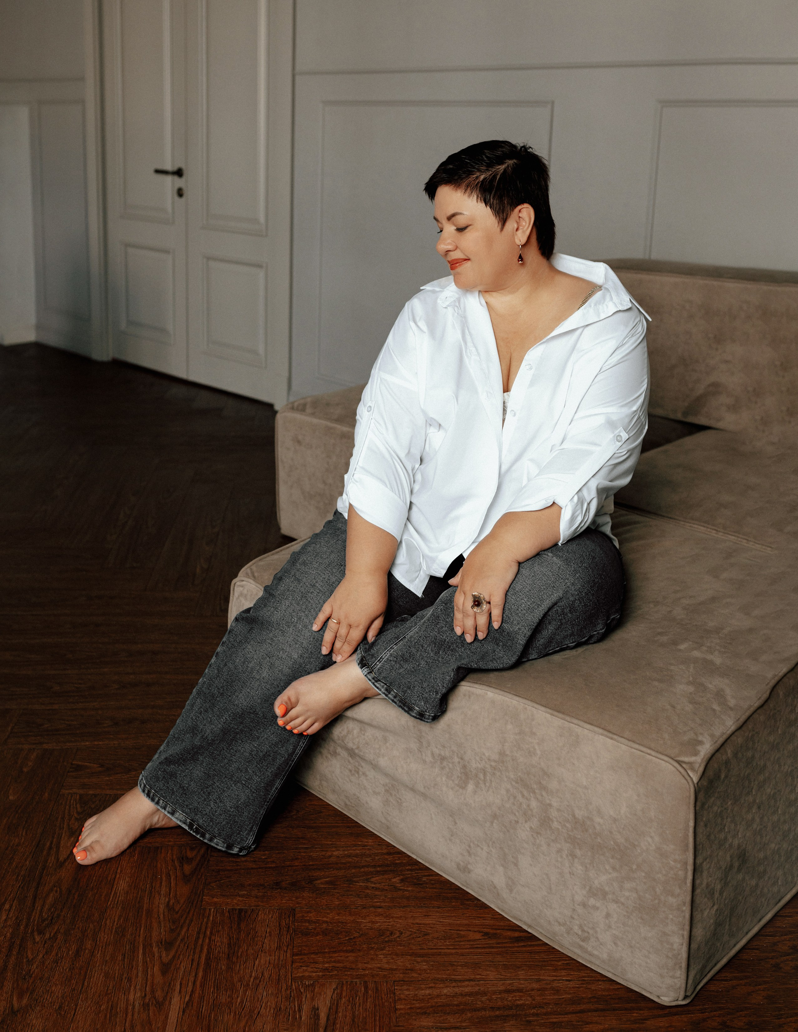 Индивидуальная фотосессия в студии. Фотограф Ким Наталья в Красноярске