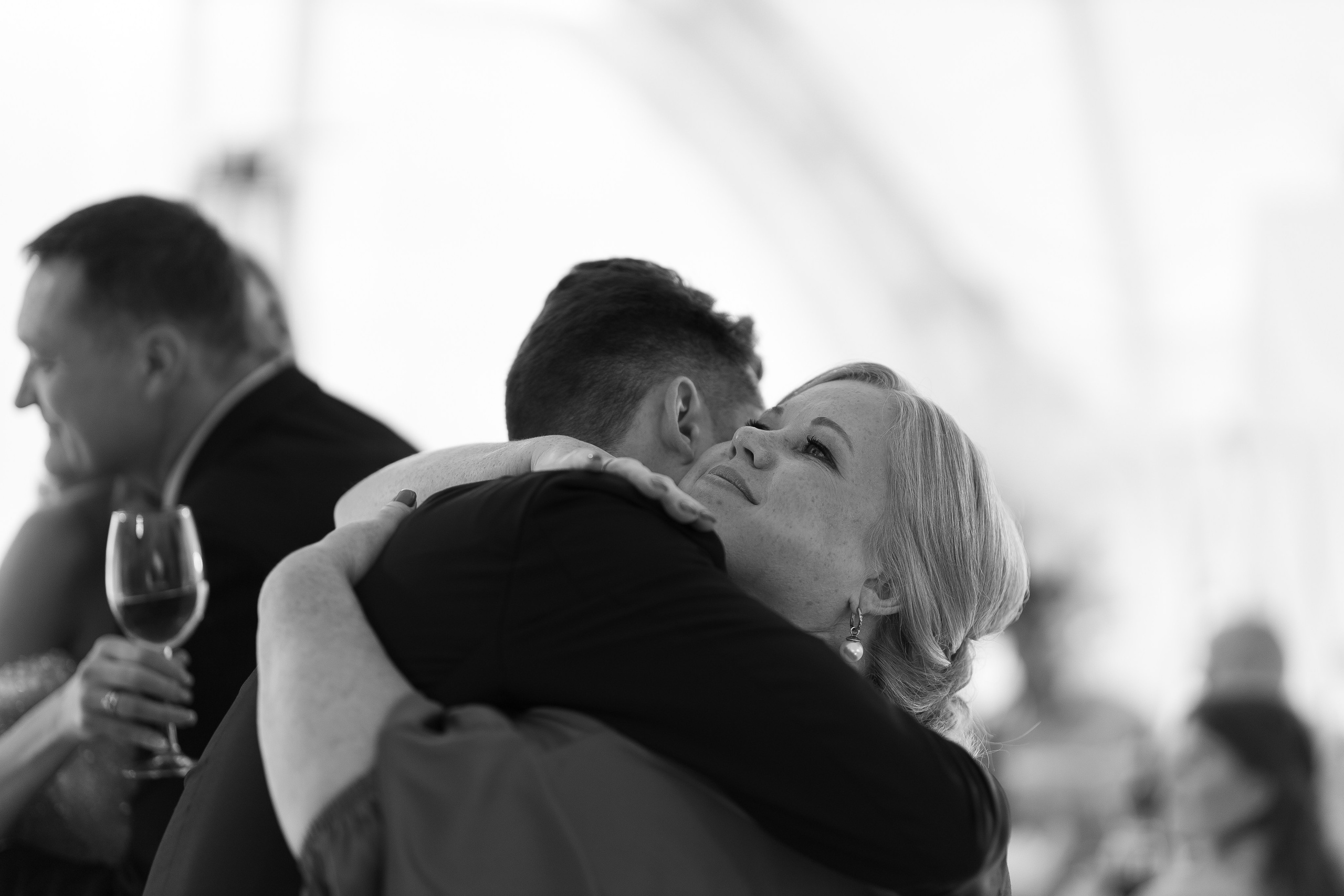 ···. Свадебный фотограф в Санкт-Петербурге Александра Чукавина