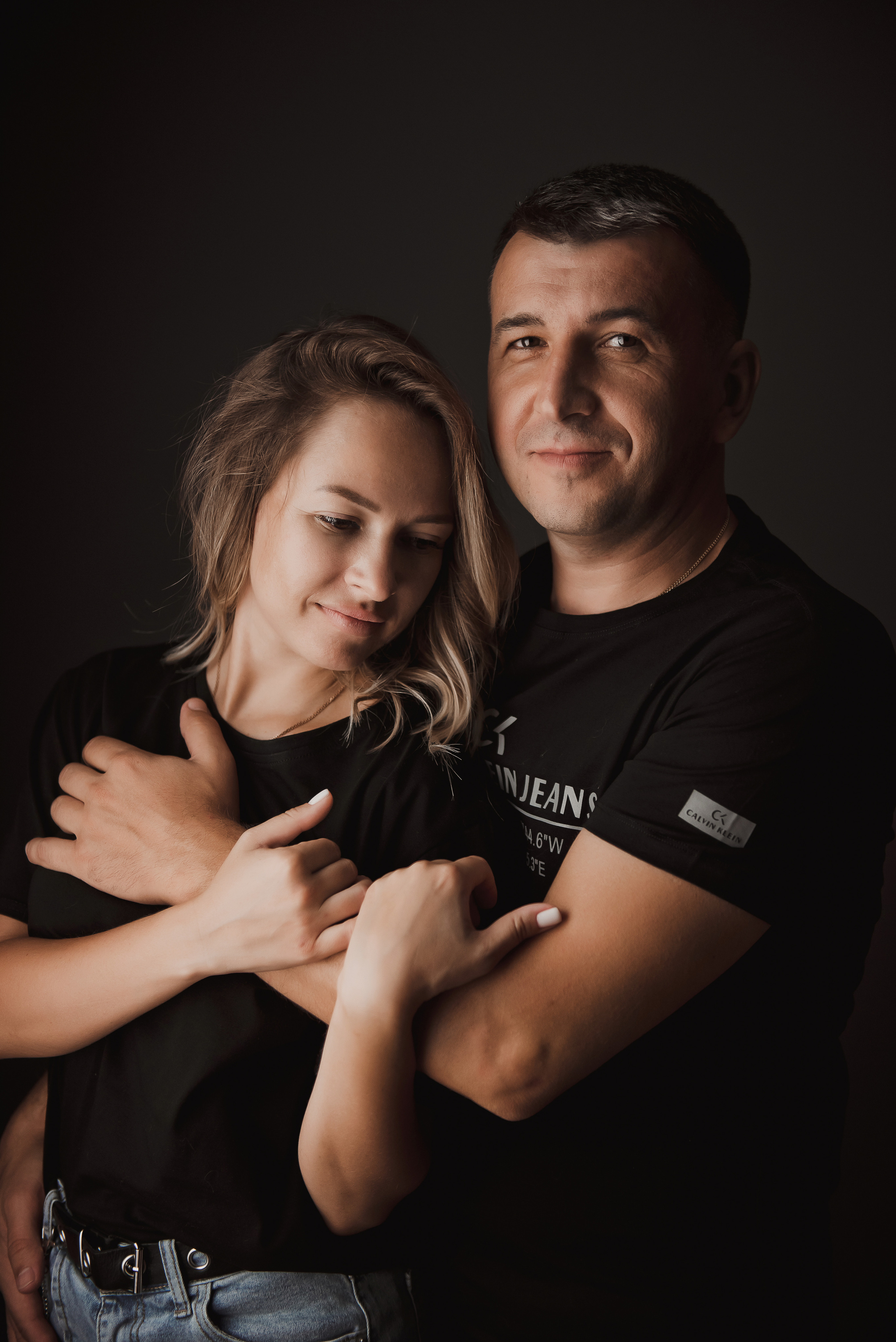 Женя и Лена. Домашняя фотосессия для двоих (и кота). Свадебный и семейный фотограф в Воронеже Алёна Пшеничная