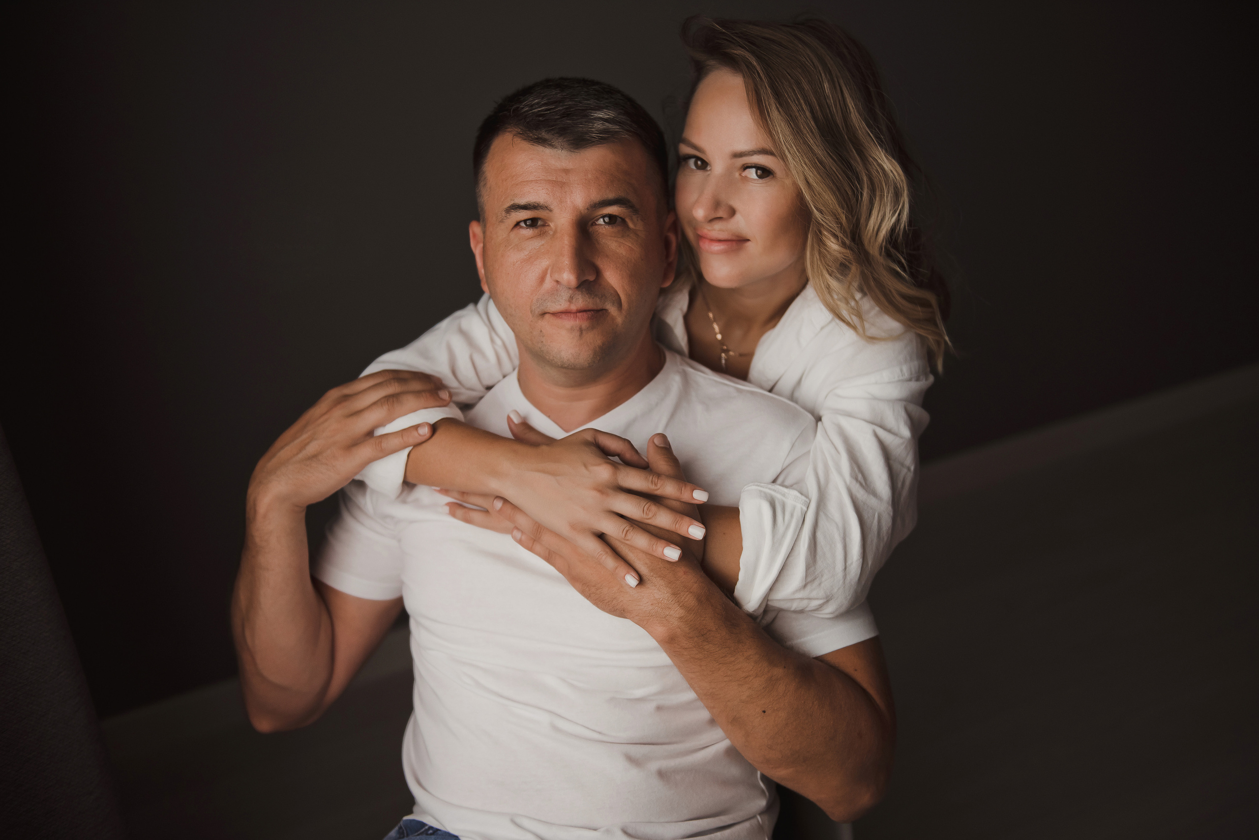 Женя и Лена. Домашняя фотосессия для двоих (и кота). Свадебный и семейный фотограф в Воронеже Алёна Пшеничная