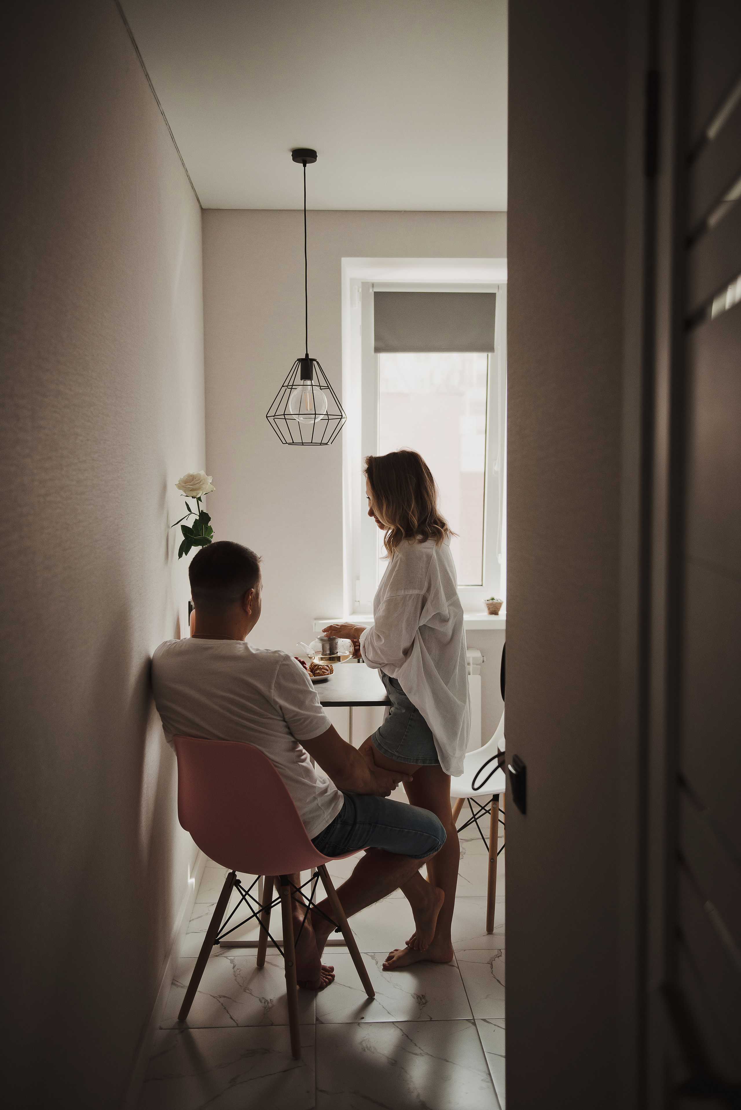 Женя и Лена. Домашняя фотосессия для двоих (и кота). Свадебный и семейный фотограф в Воронеже Алёна Пшеничная