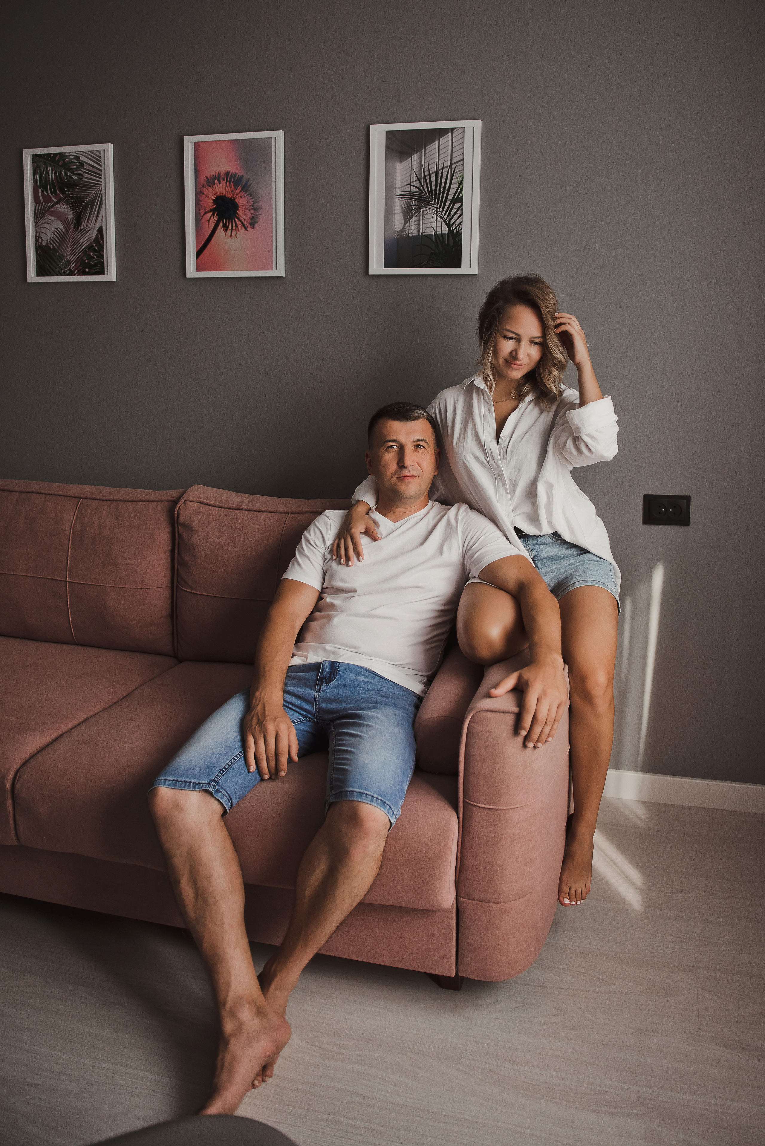 Женя и Лена. Домашняя фотосессия для двоих (и кота). Свадебный и семейный фотограф в Воронеже Алёна Пшеничная