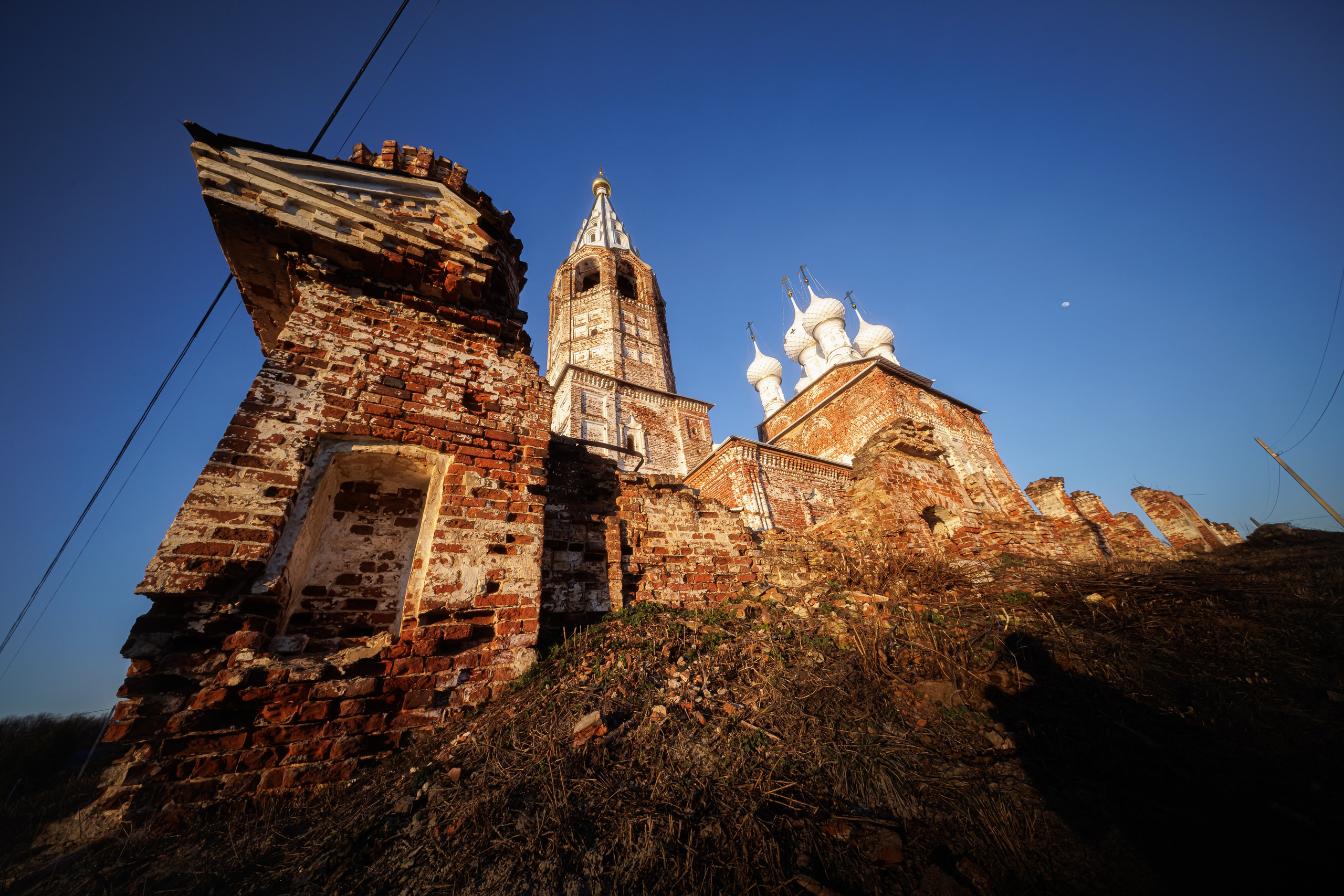 Архитектура — экстремальный угол съемки. Владимир Петухов — фотограф в г. Кинешма. Оператор FPV