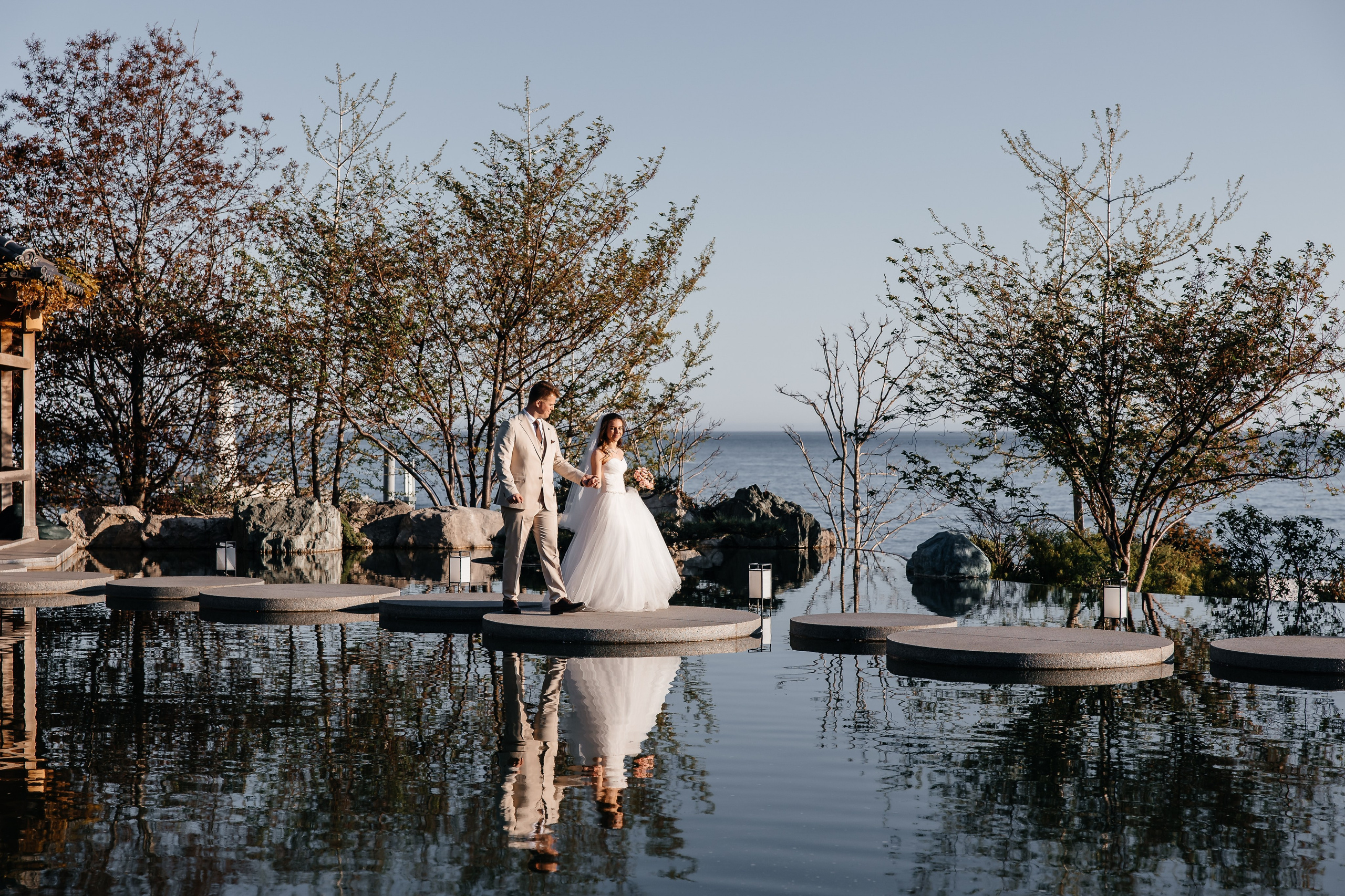 Сакура в Японском саду. Анонс свадьбы для Никиты и Марины. Свадебный фотограф в Крыму и Севастополе Ольга Баскакова