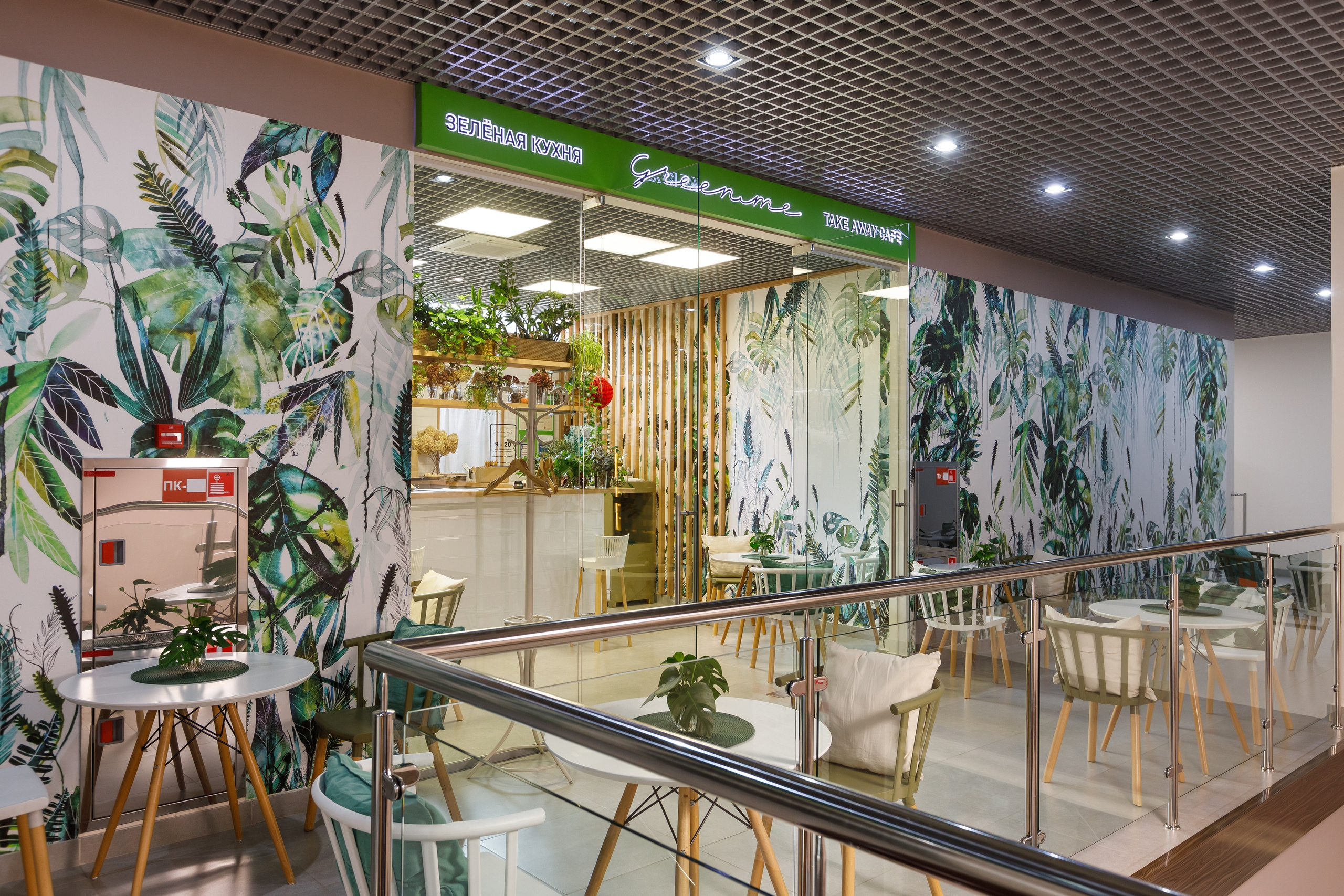 Фотосъемка торгового центра Покровский. Интерьерный фотограф в Москве Роман Потапов