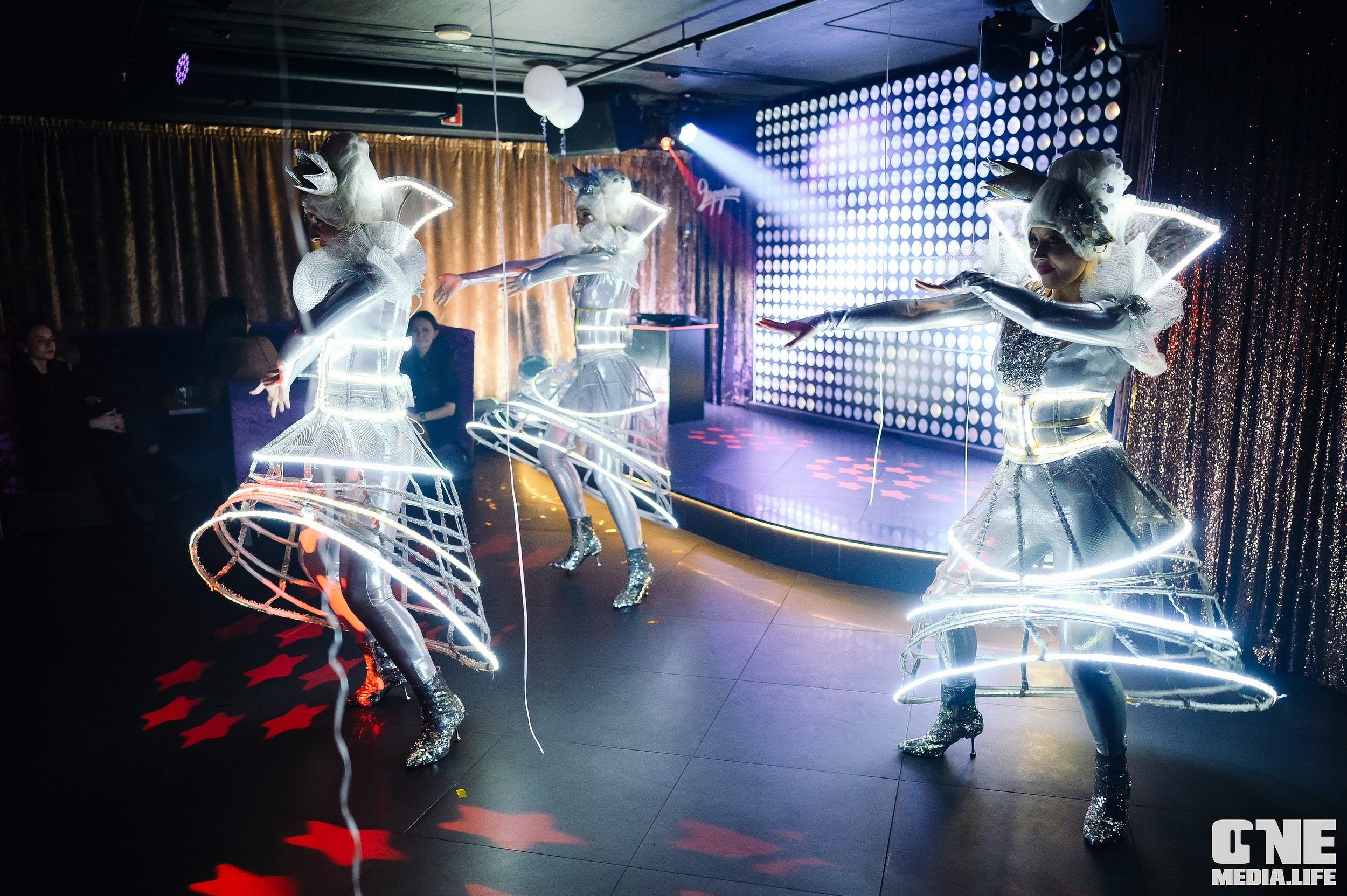 Фоторепортаж из караоке-клуба Эйфория. One Media Life: фоторепортажи, фотоотчеты с мероприятий и заведений