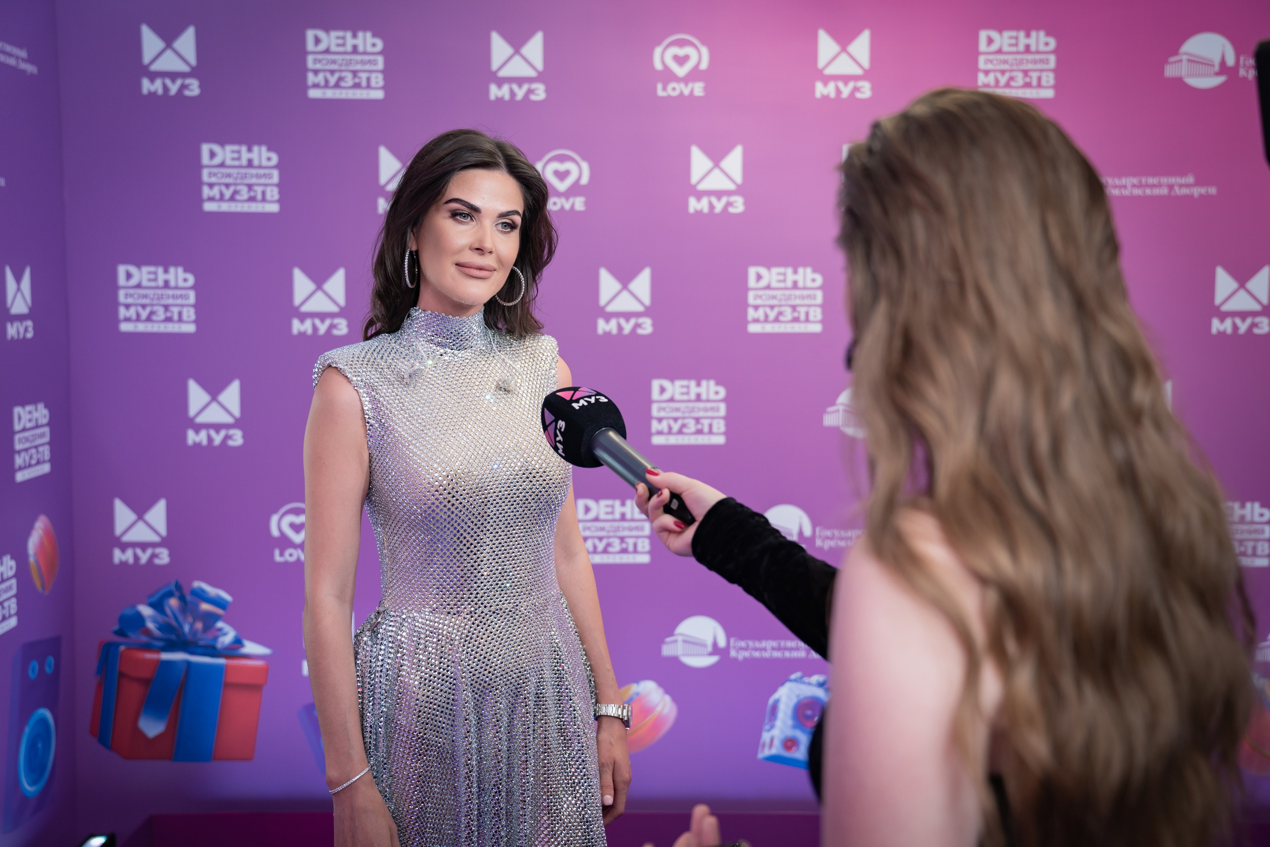 МУЗ ТВ Репортаж для певицы Ильвины. Фото / Видеосъемка в Москве