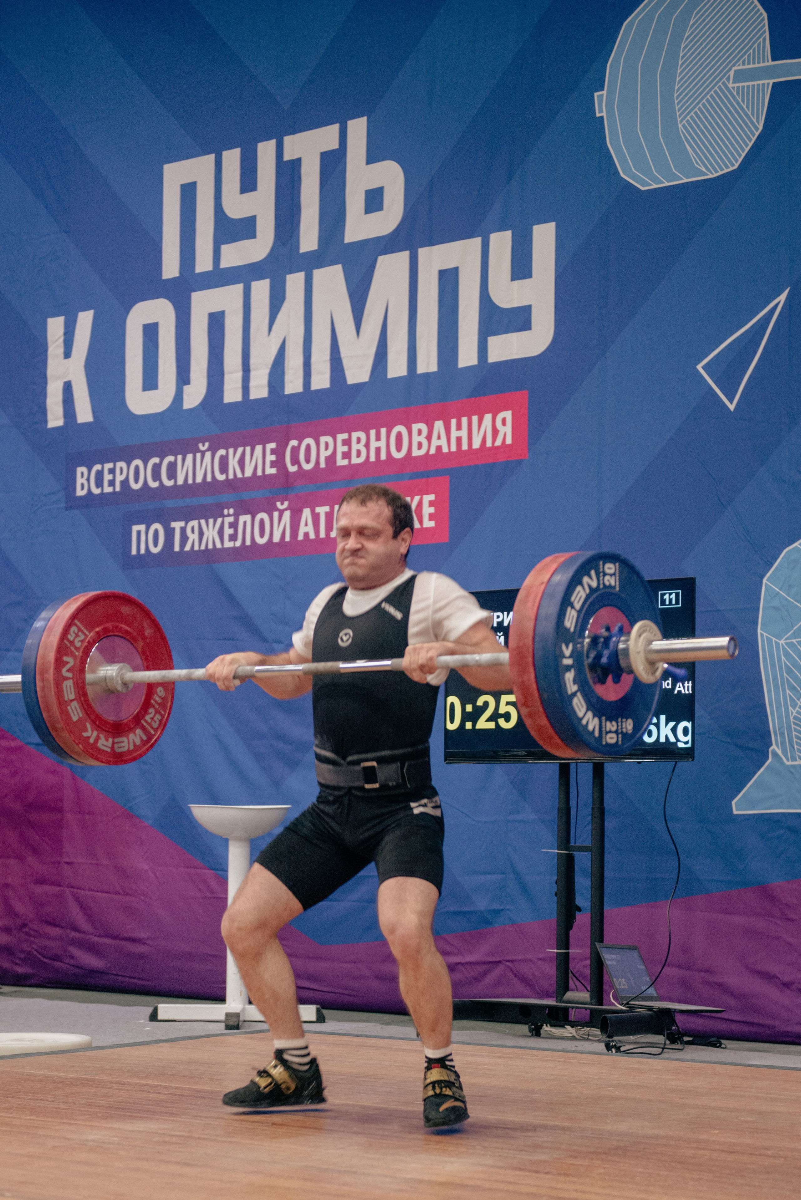 Тяжелая атлетика. Коммерческий фотограф в Москве Билуши Василиса