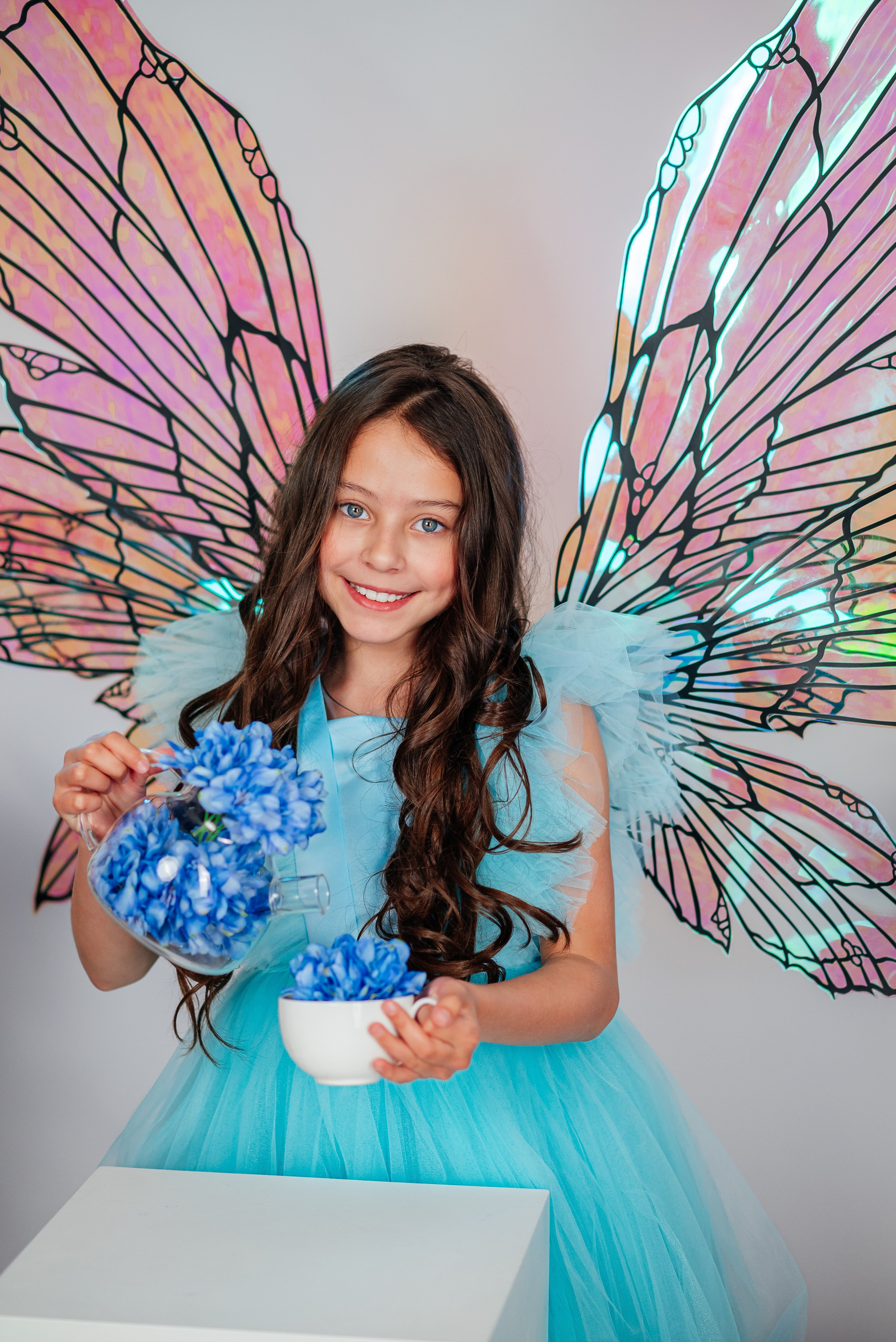 Вероника и гортензии. Семейный фотограф в Краснодаре