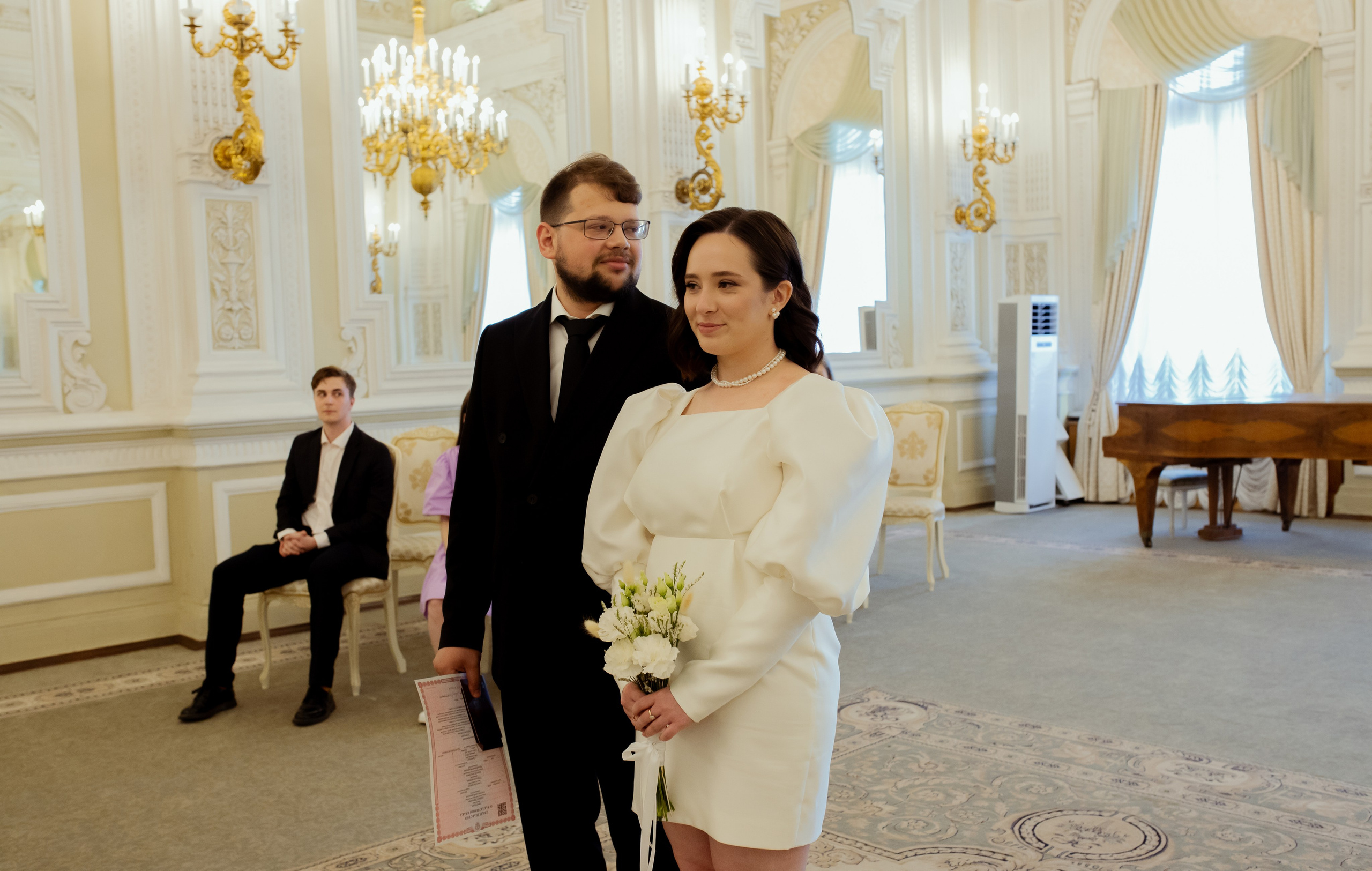 Свадебная фотосессия в первом дворце бракосочетания. Свадебный фотограф в Санкт-Петербурге Анна Суровцева