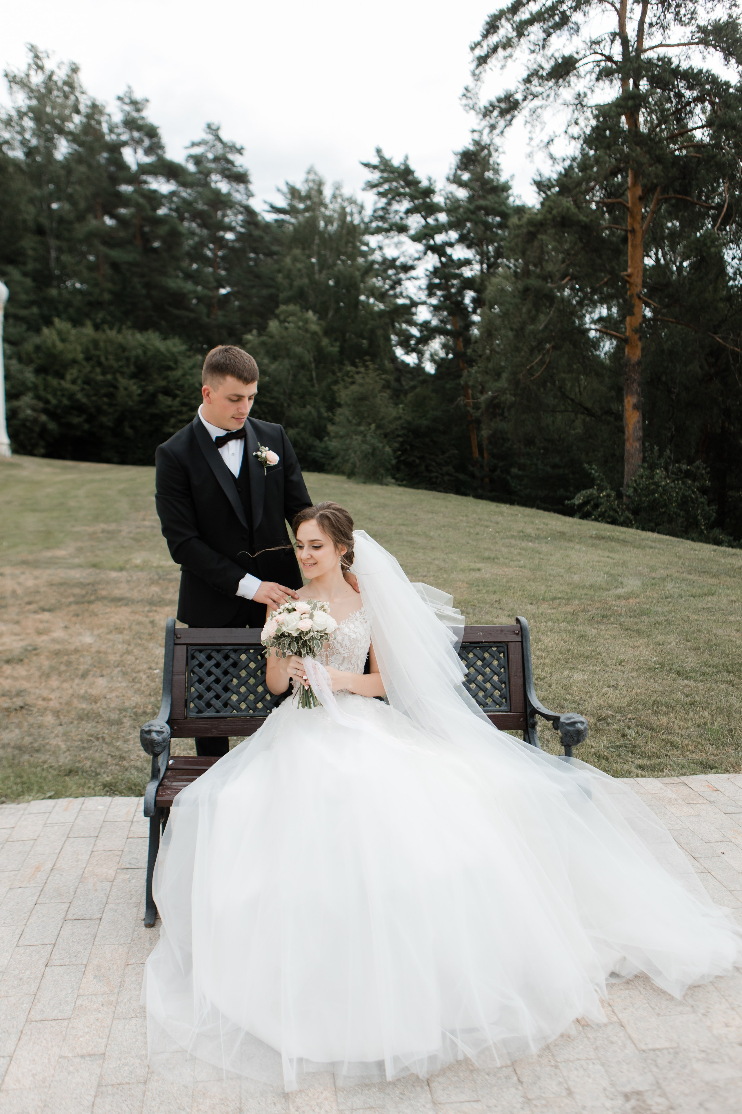 Свадебная фотосъемка Михаила и Ольги. День нашей свадьбы. Видеосъемка и фотосъемка свадеб. Фотограф и оператор на свадьбу. Видеосъемка подкастов, собственная видео-фотостудии. Предметная фотосъемка