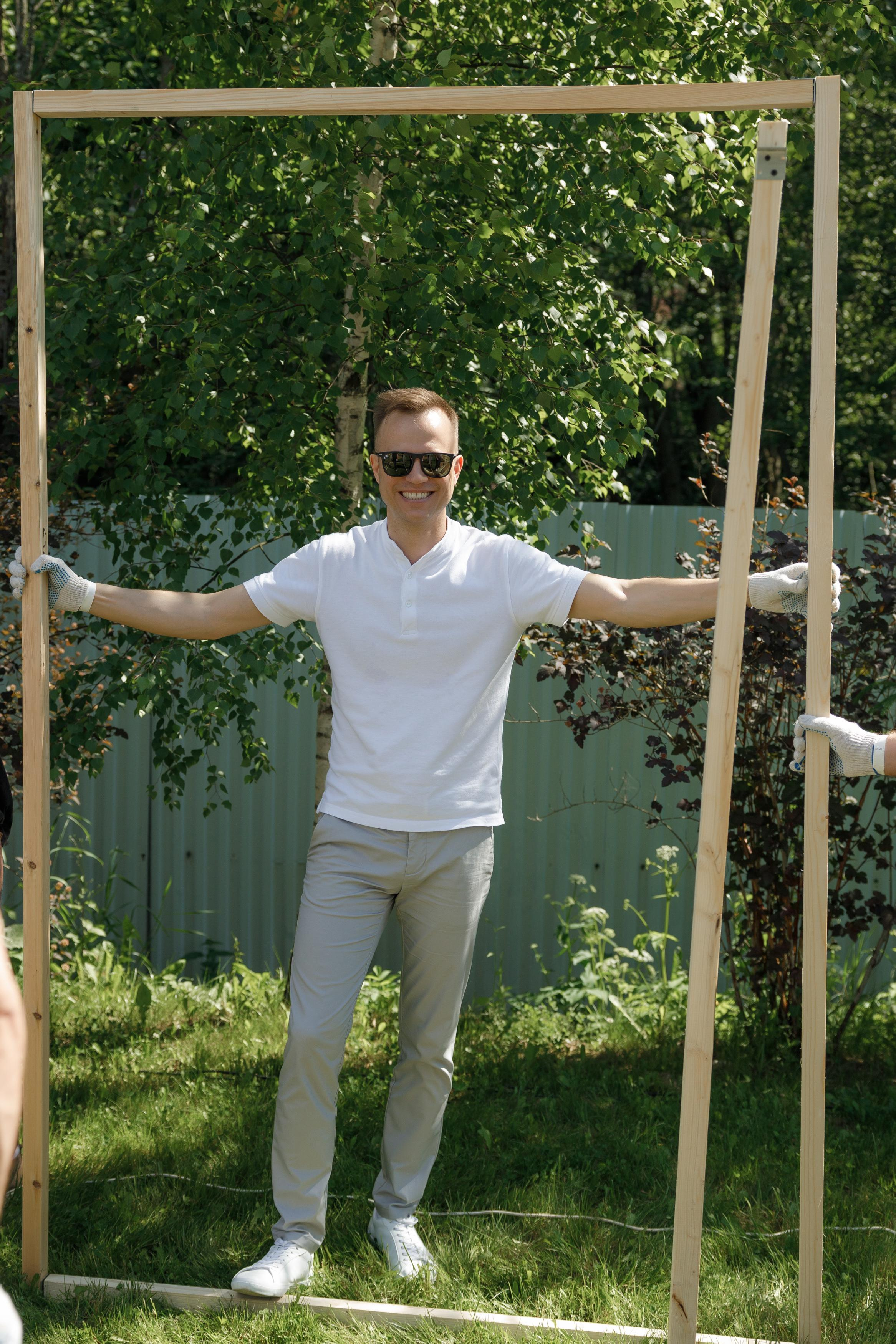 SALYM. Feelmedia production