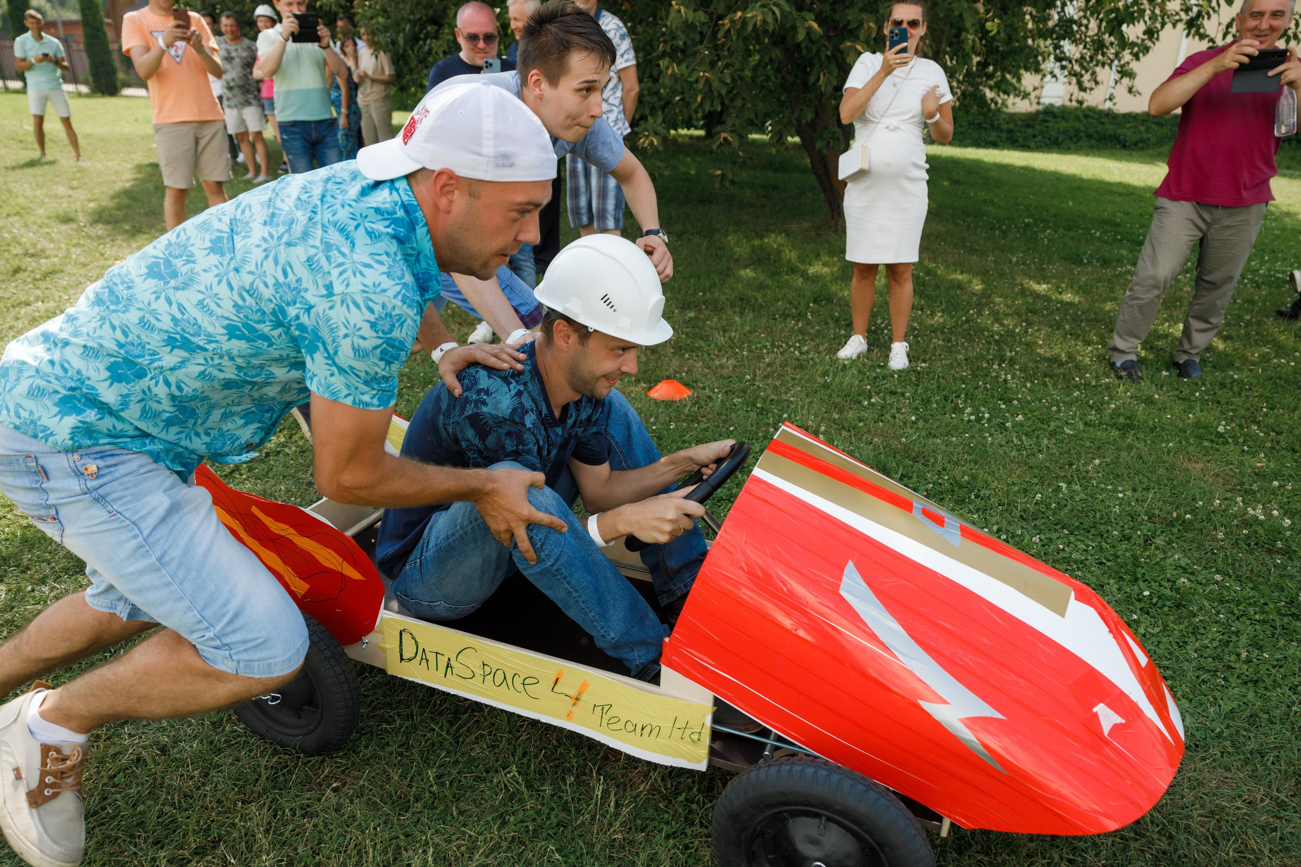 DataSpace. Feelmedia production