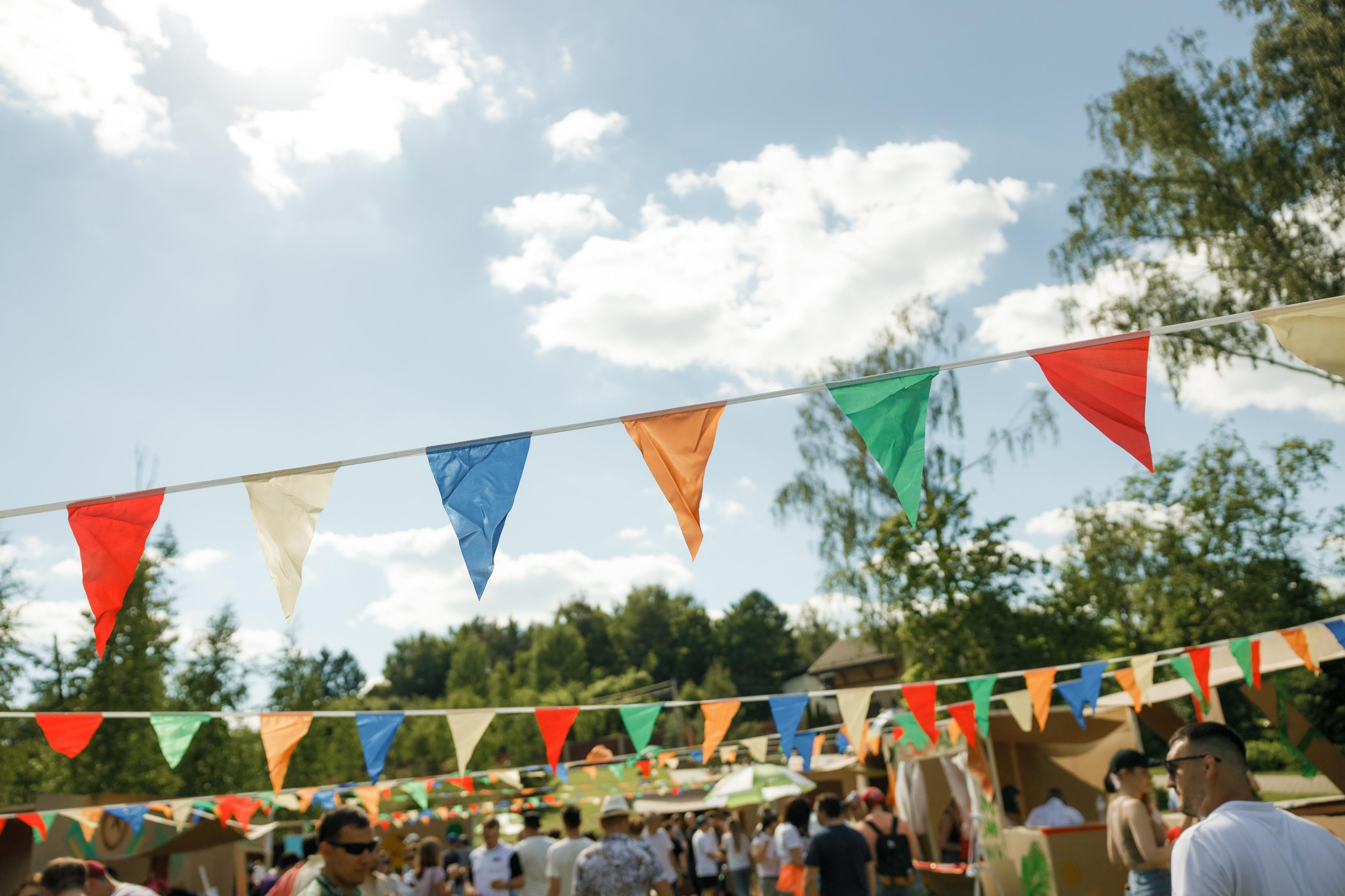 SALYM. Feelmedia production