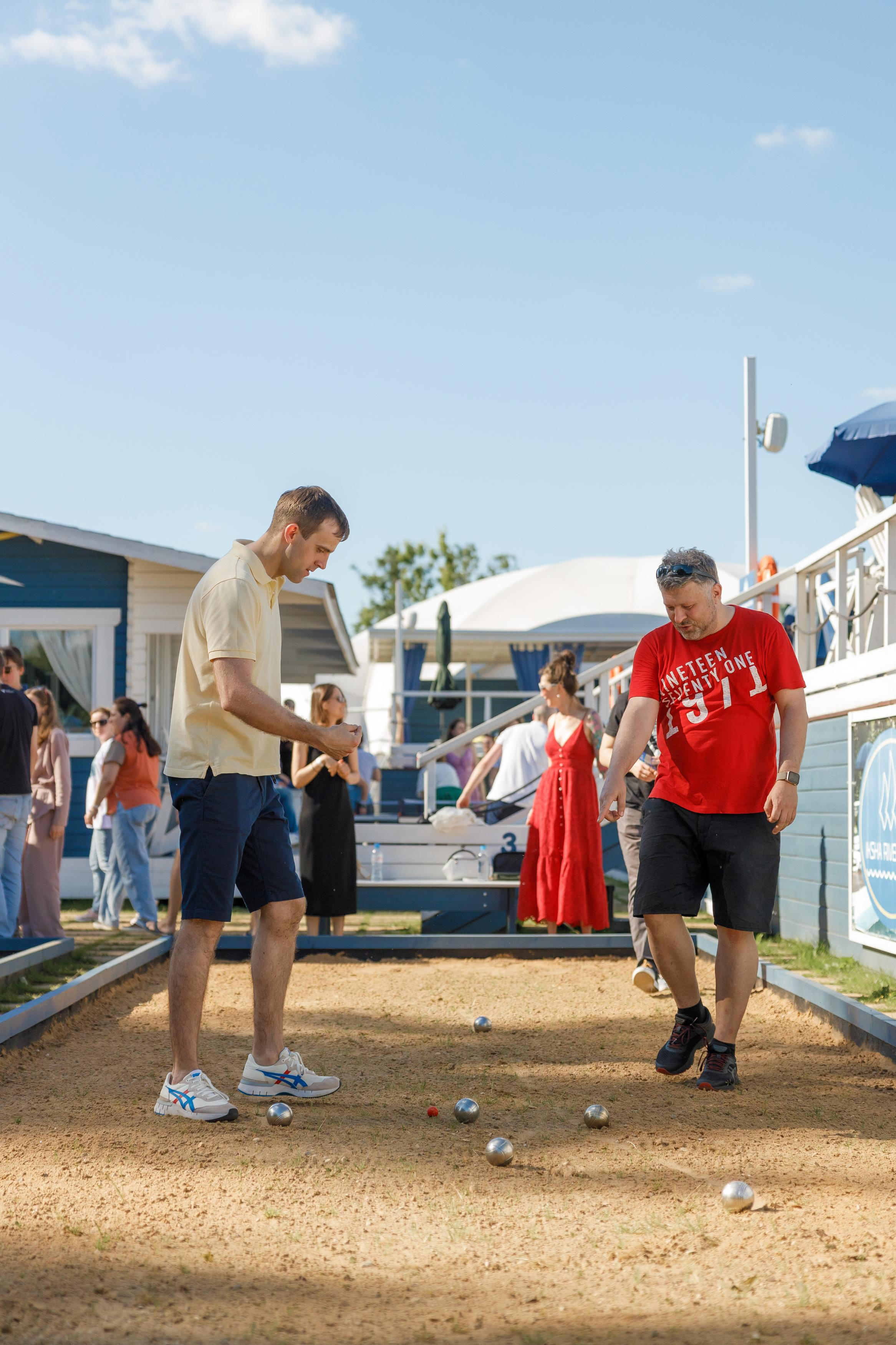 SALYM. Feelmedia production