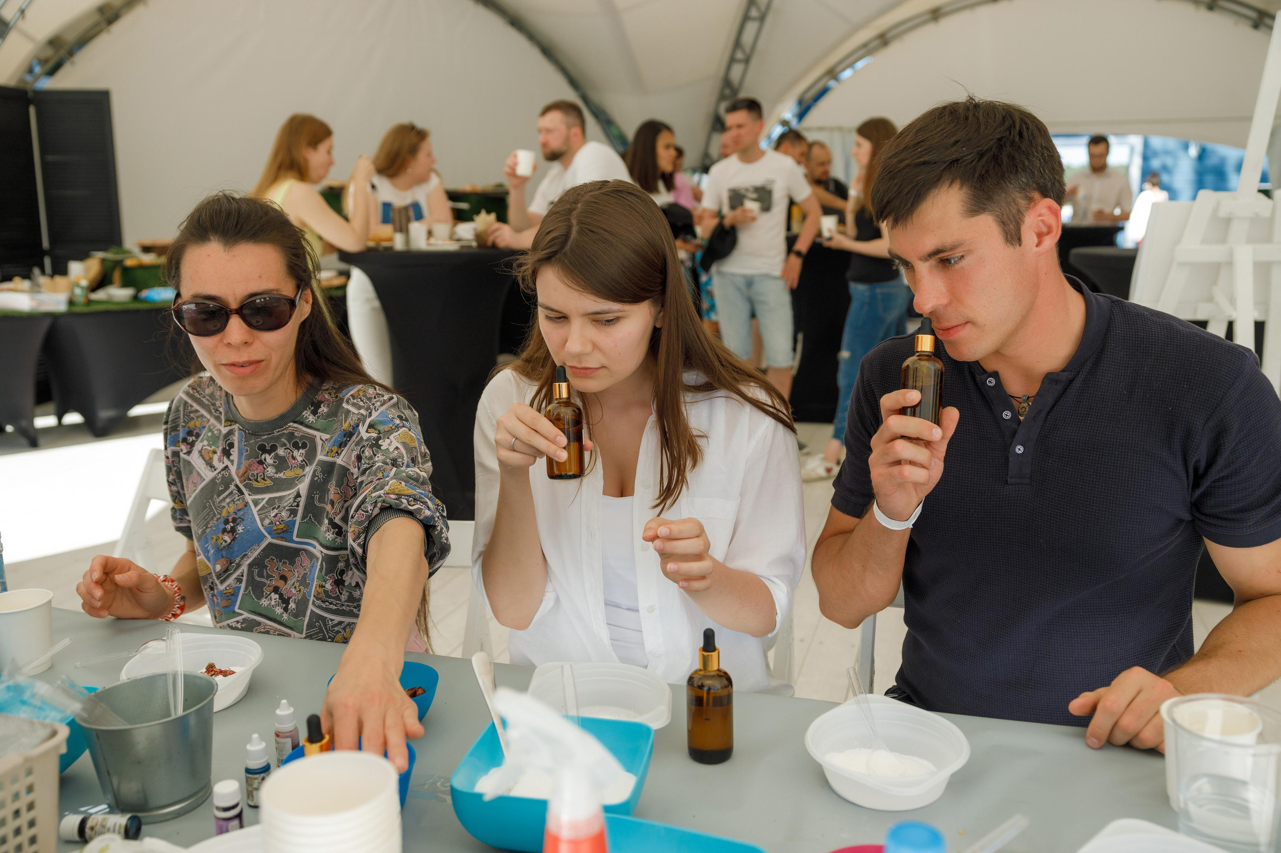 SALYM. Feelmedia production