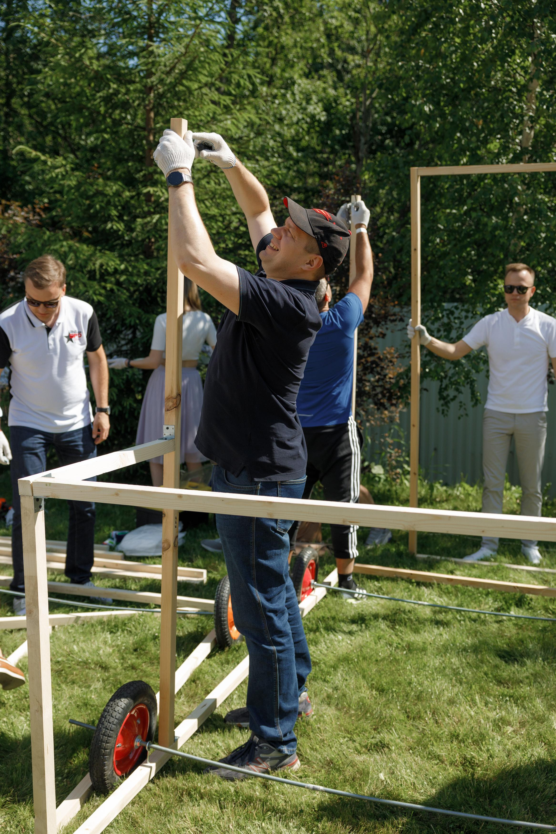 SALYM. Feelmedia production