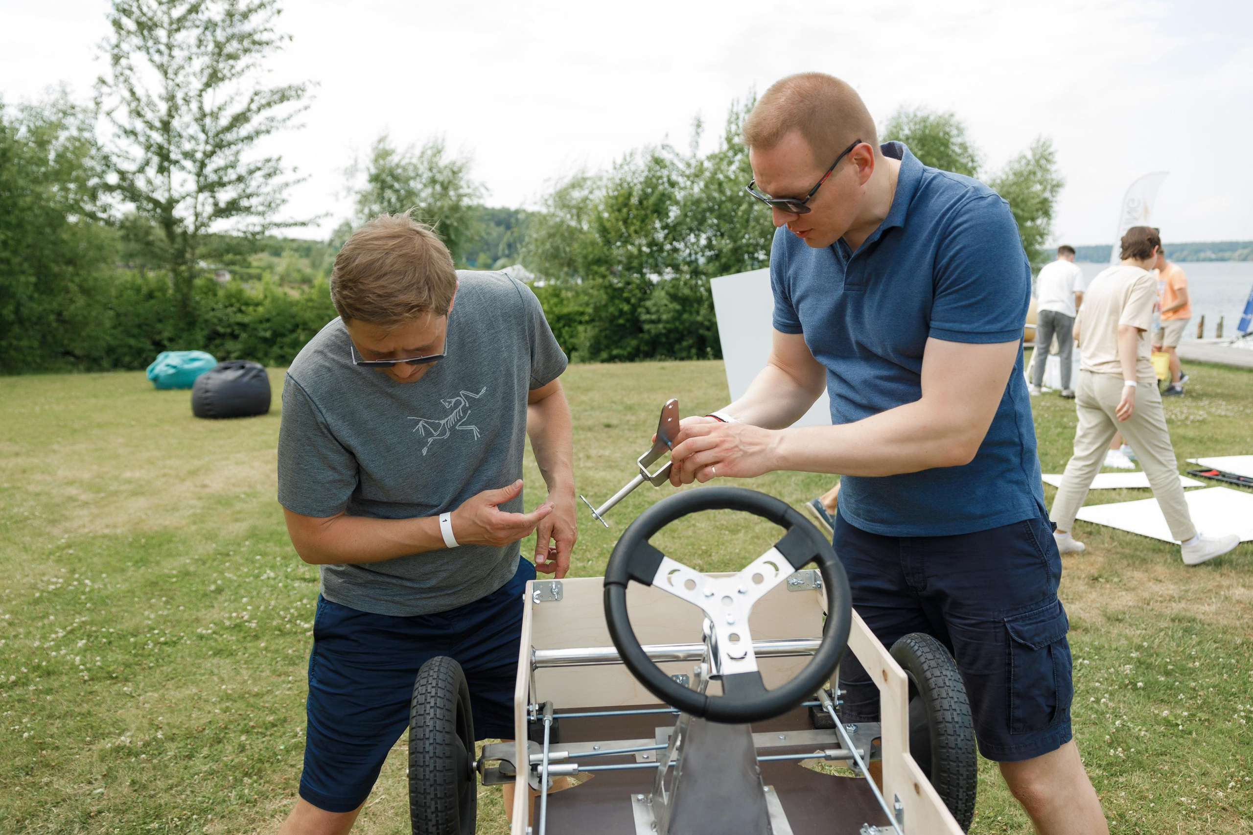 DataSpace. Feelmedia production