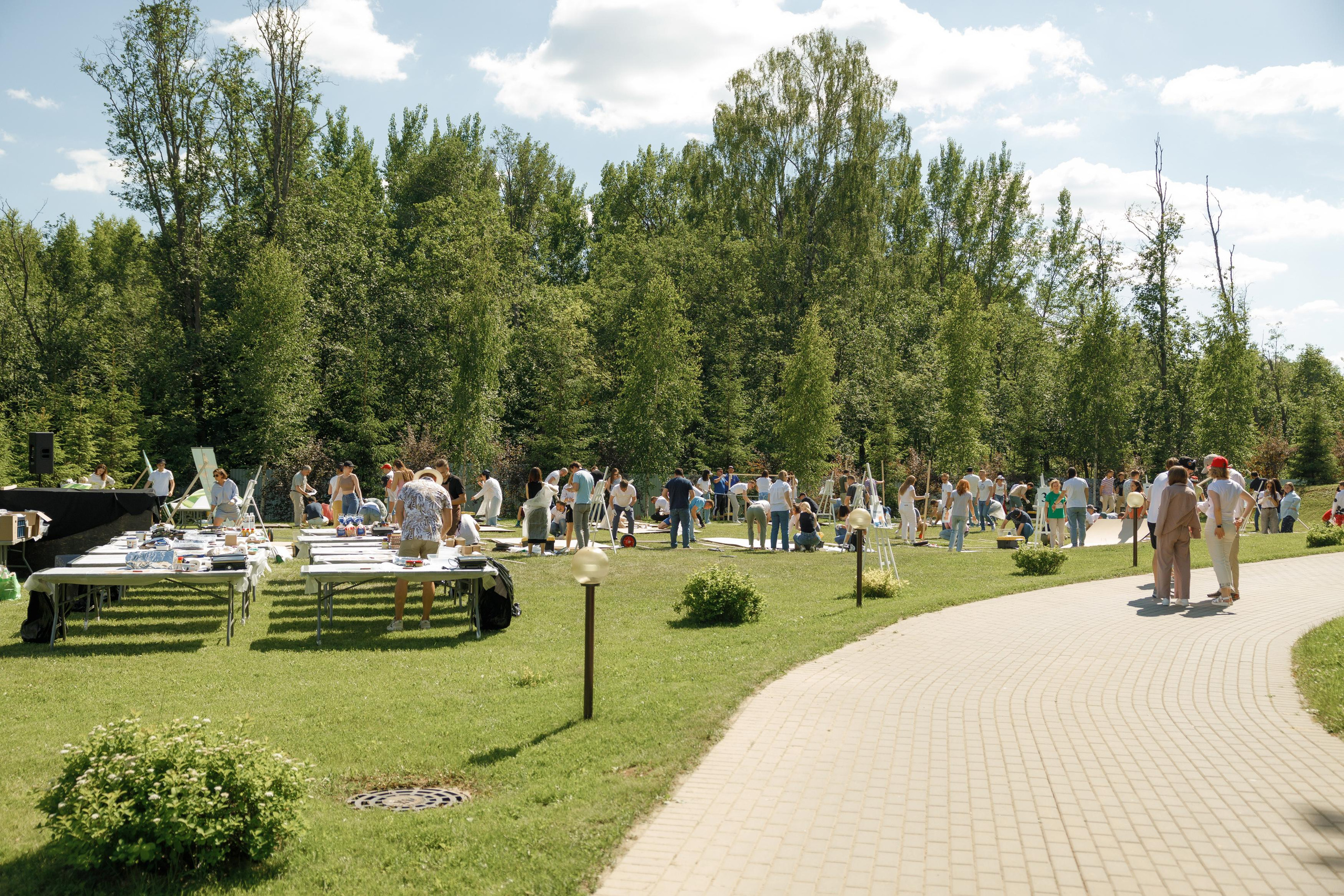 SALYM. Feelmedia production