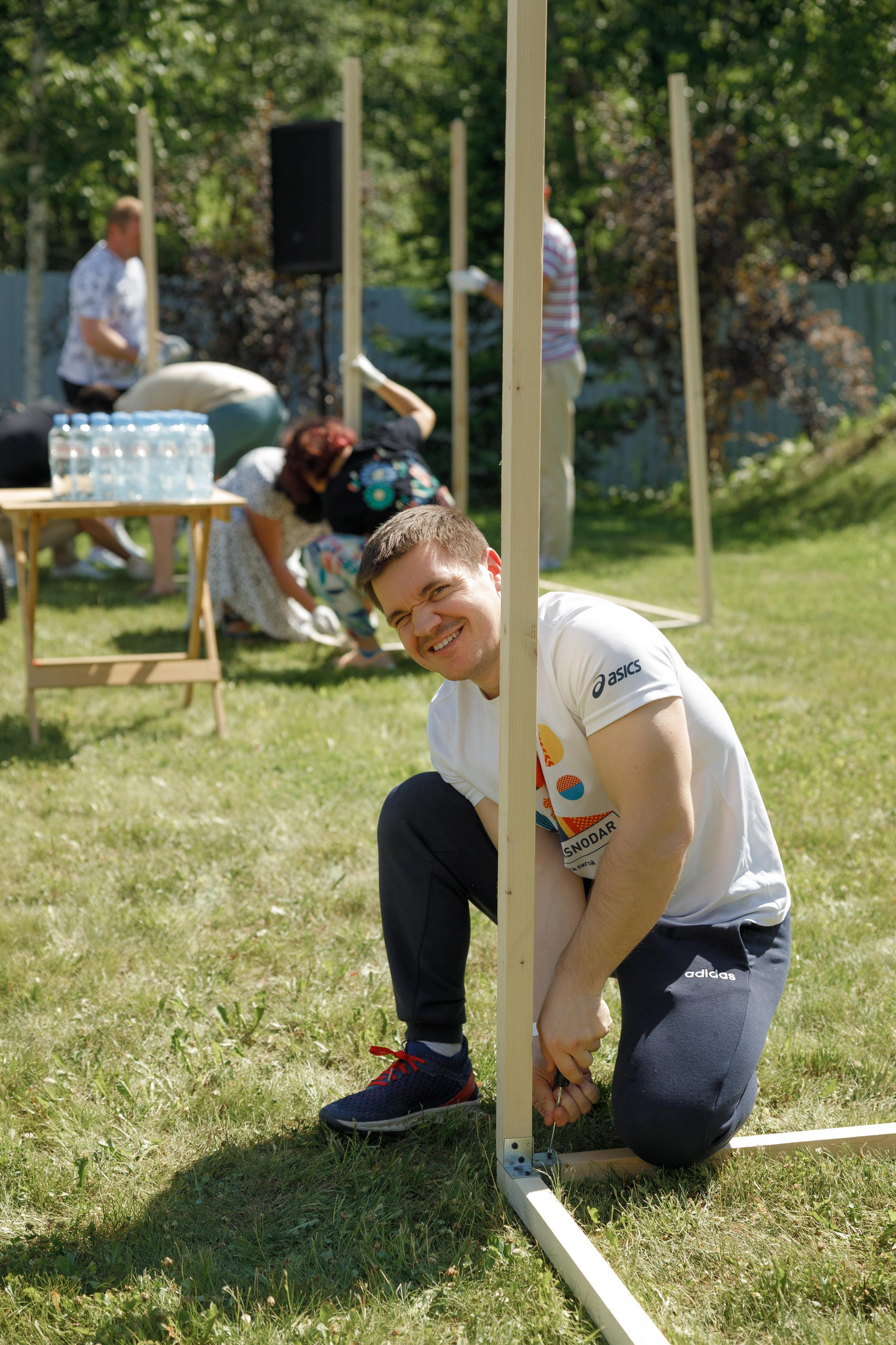 SALYM. Feelmedia production