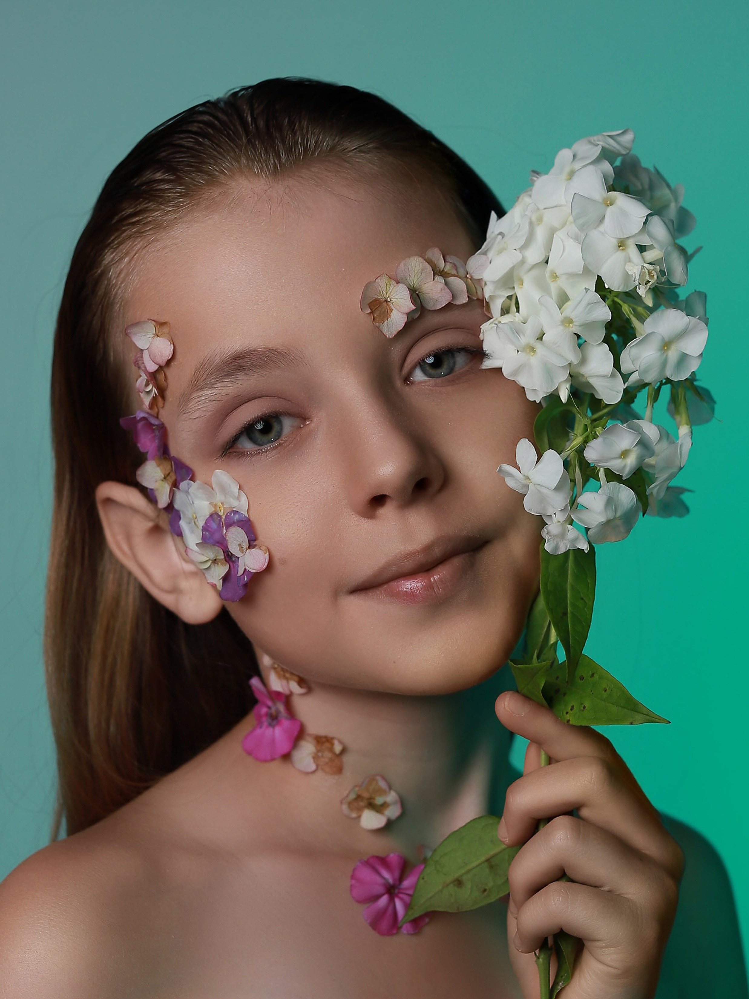 Портреты с цветами. Фотограф Юлия Мальцева