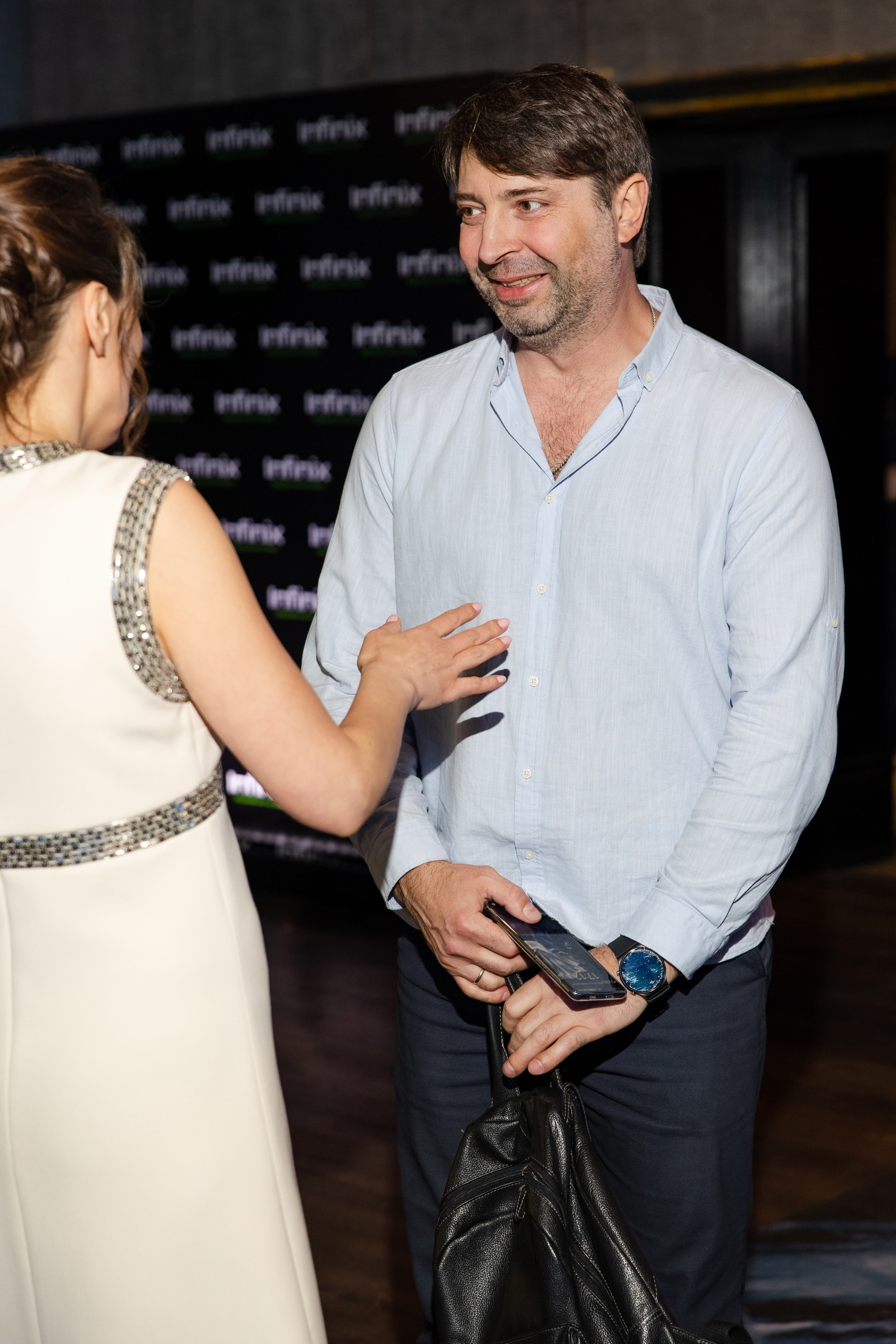 Презентация Infinix. Свадебный репортажный фотограф в Москве