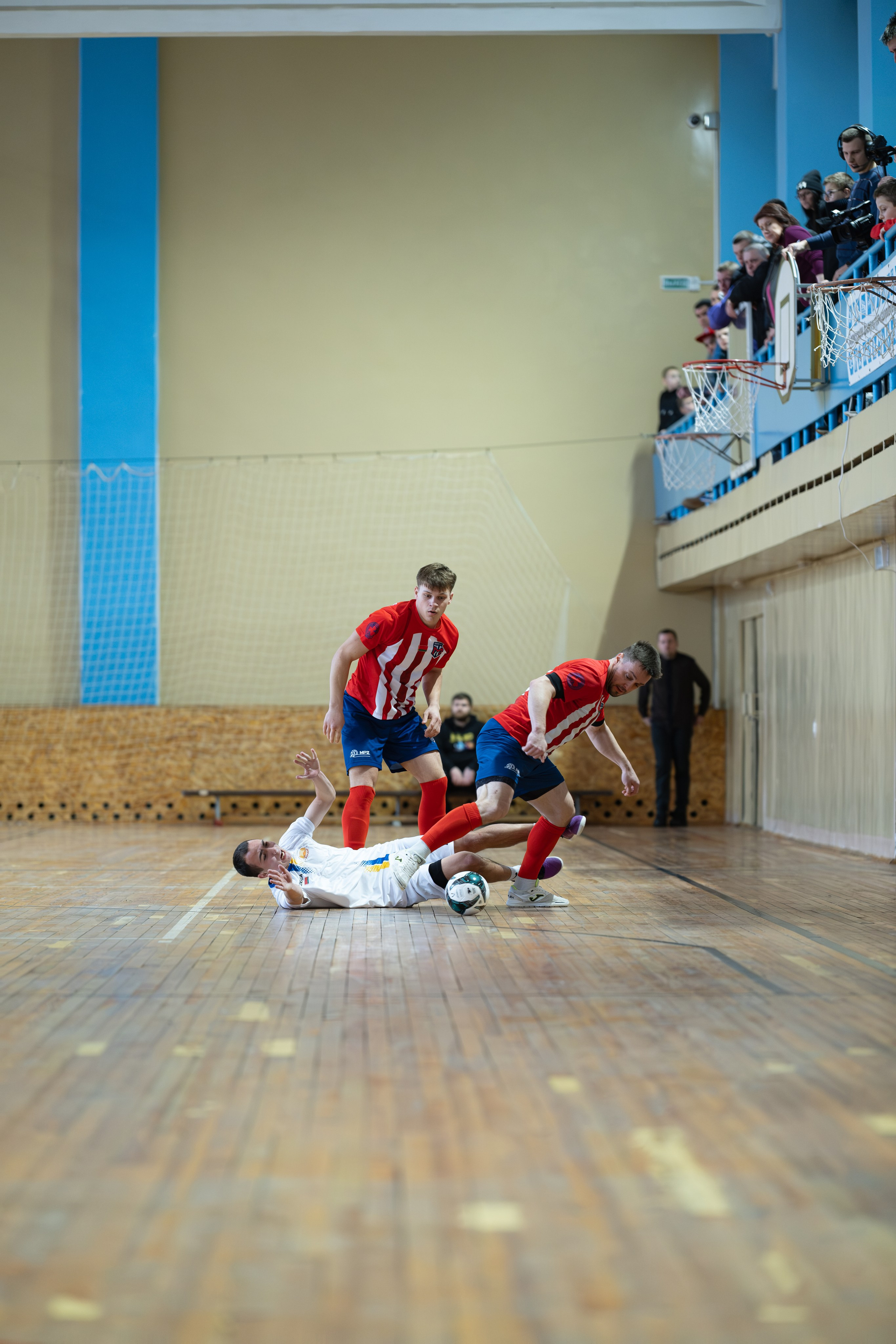 МФК МАТИКА — УЛАДАР. Https://www.instagram.com/paparrazzio