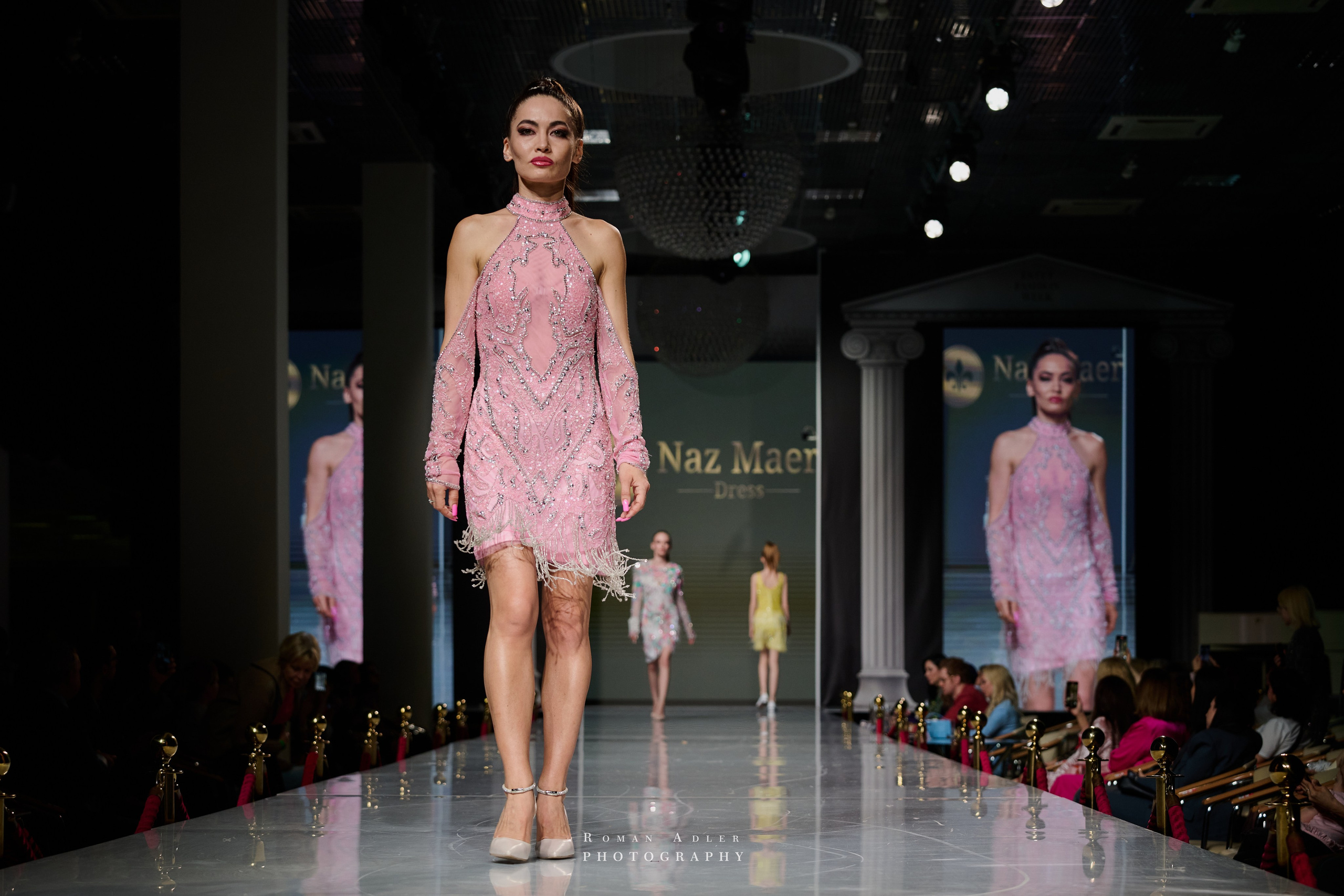 ESTET FASHION WEEK ВЕСНА — 2025. Фотограф Роман Адлер