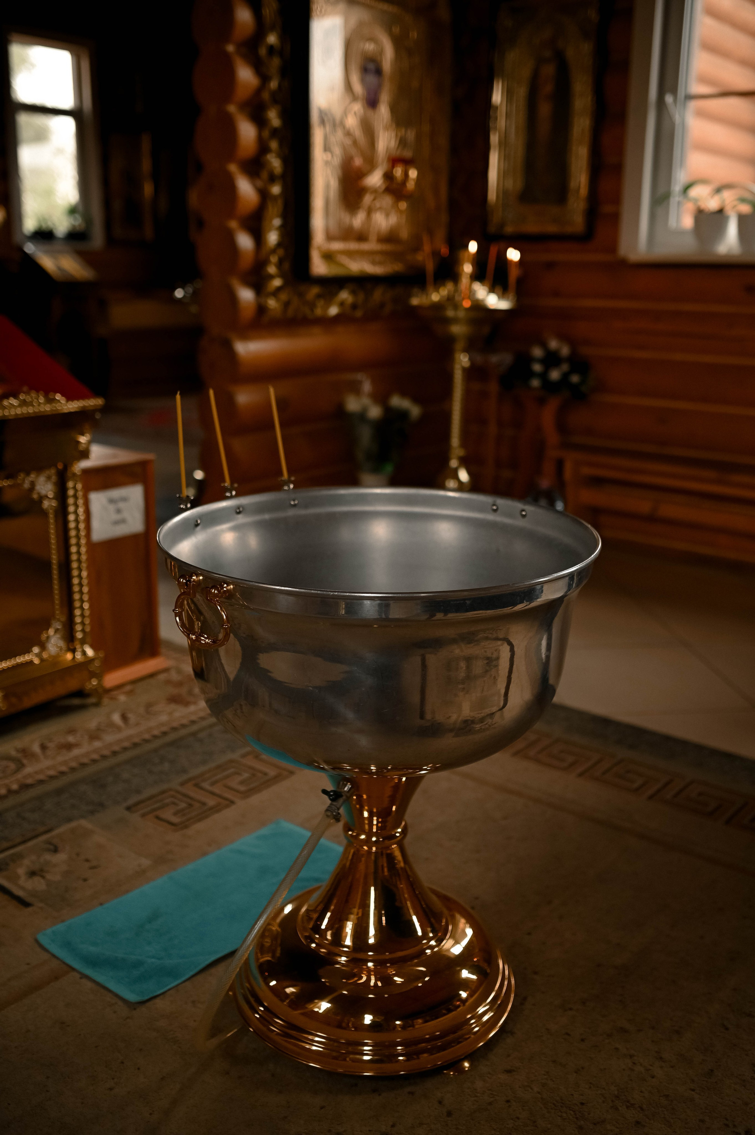 Таинство Крещение Василисы. Твой личный проводник к красивым фотографиям в Старом Осколе