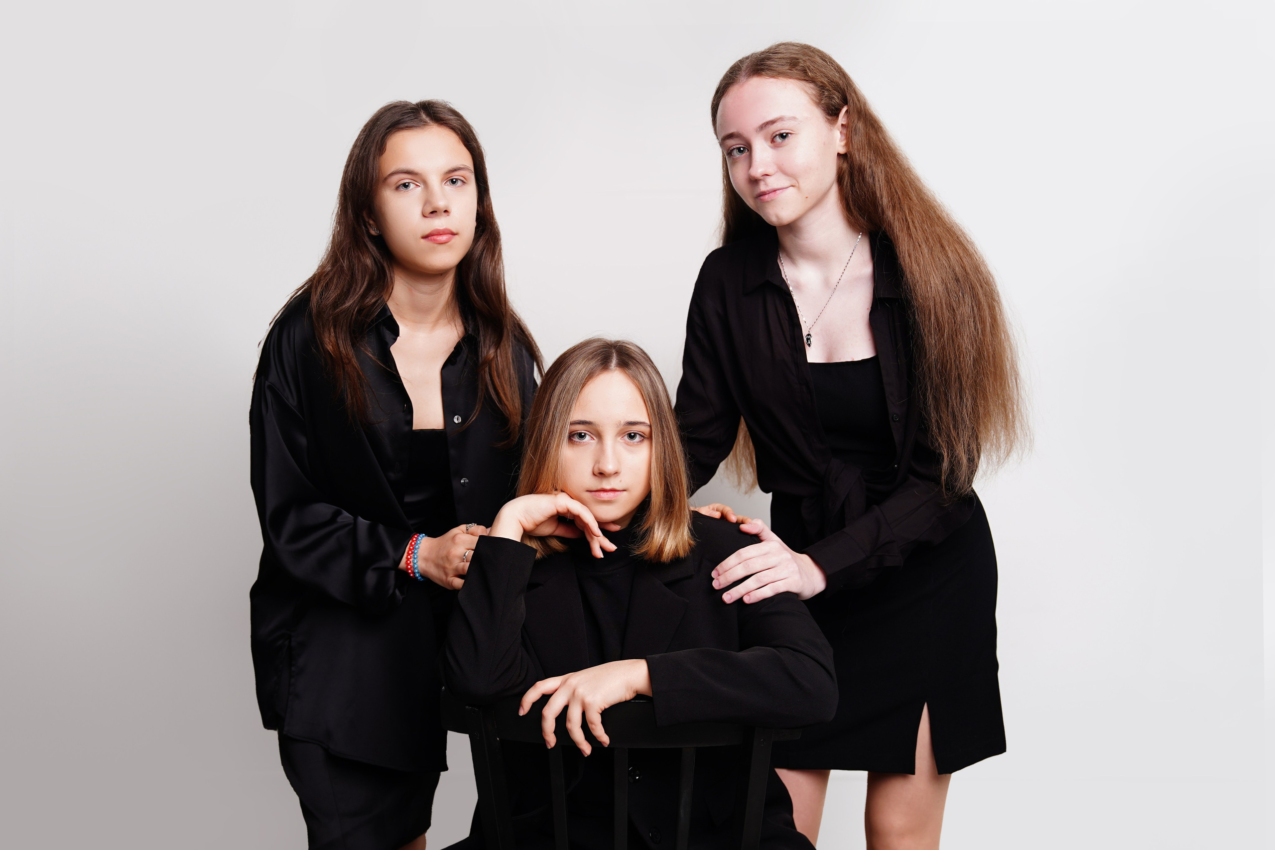 Мелкие группы / старшие классы. MEMENTO.Выпускные альбомы, школьные, юбилейные и другие книги. Ростов-на-Дону