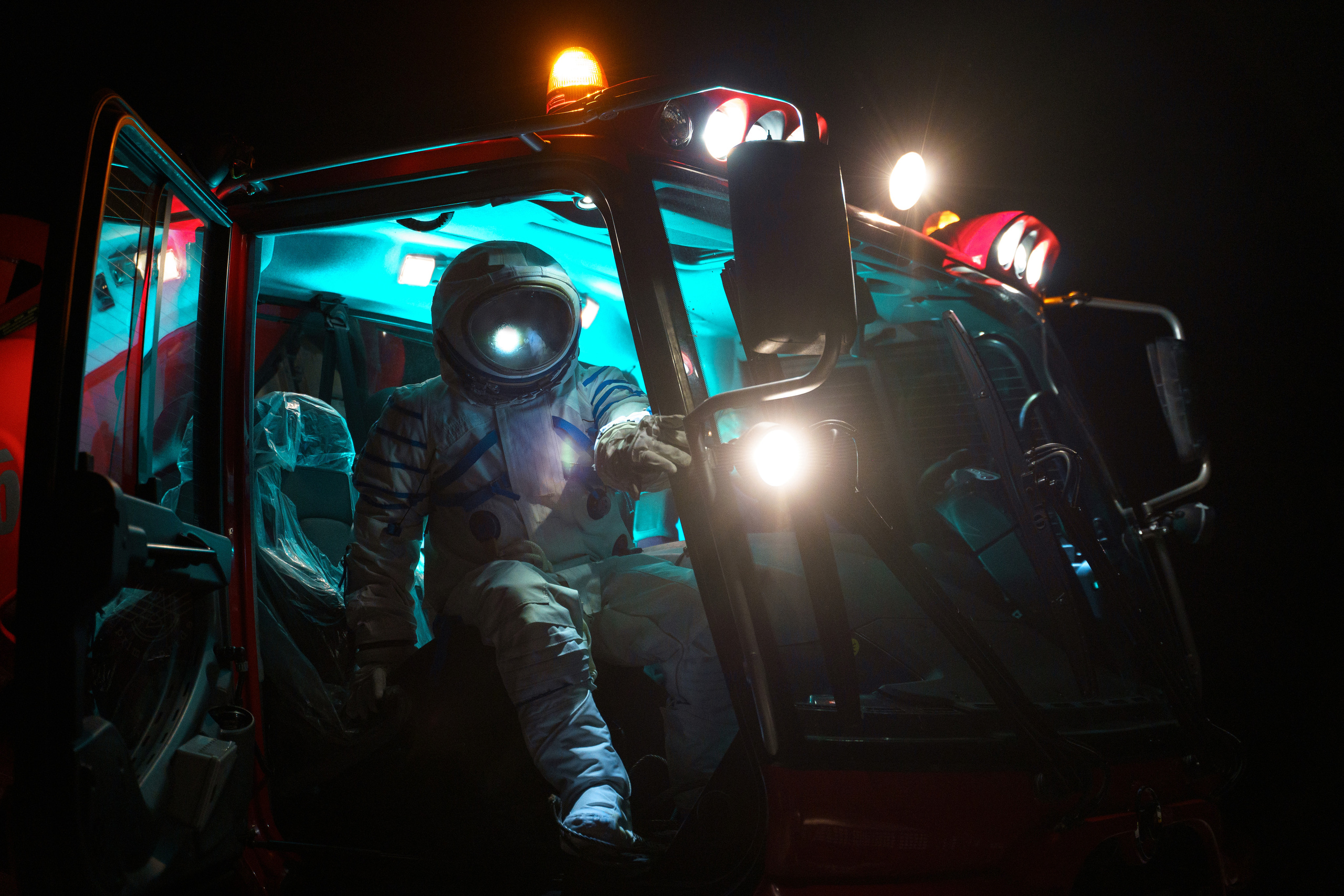 • РЕКЛАМА И ИМИДЖ. Фотограф на Пхукете Илья PERELUDE©