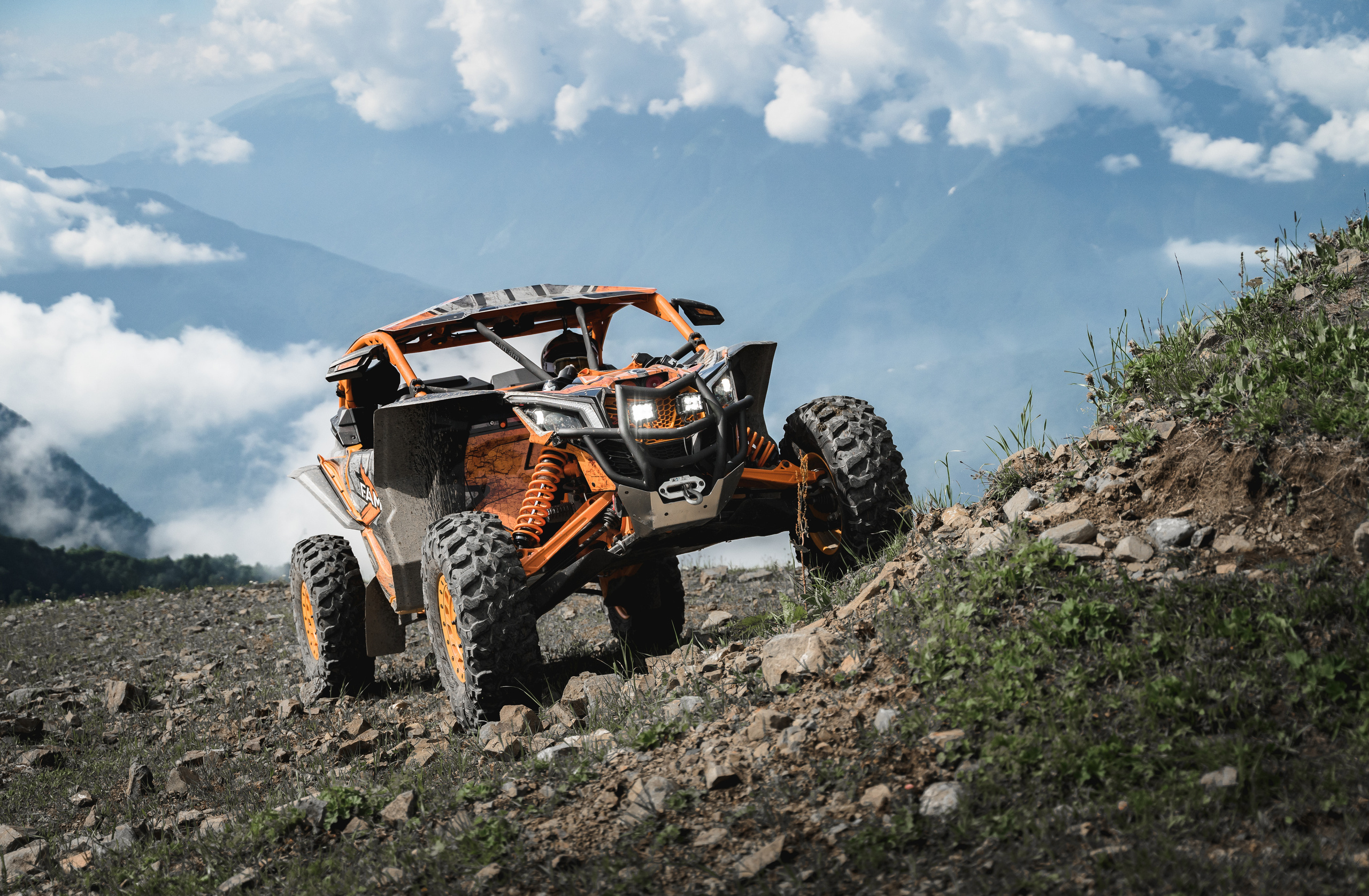 • РЕКЛАМА И ИМИДЖ. Фотограф на Пхукете Илья PERELUDE©