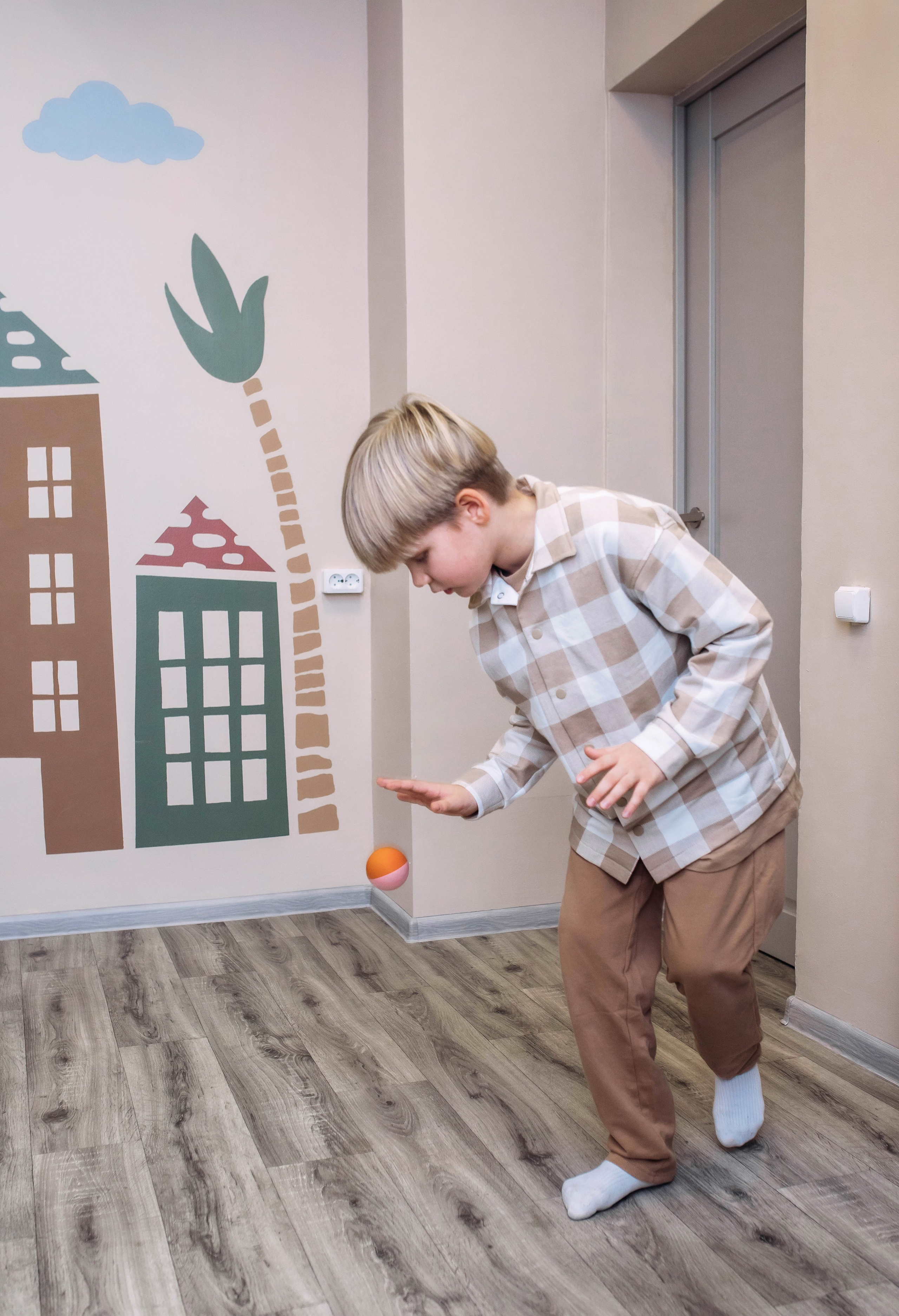 Детский центр развития и коррекции детей Свой центр