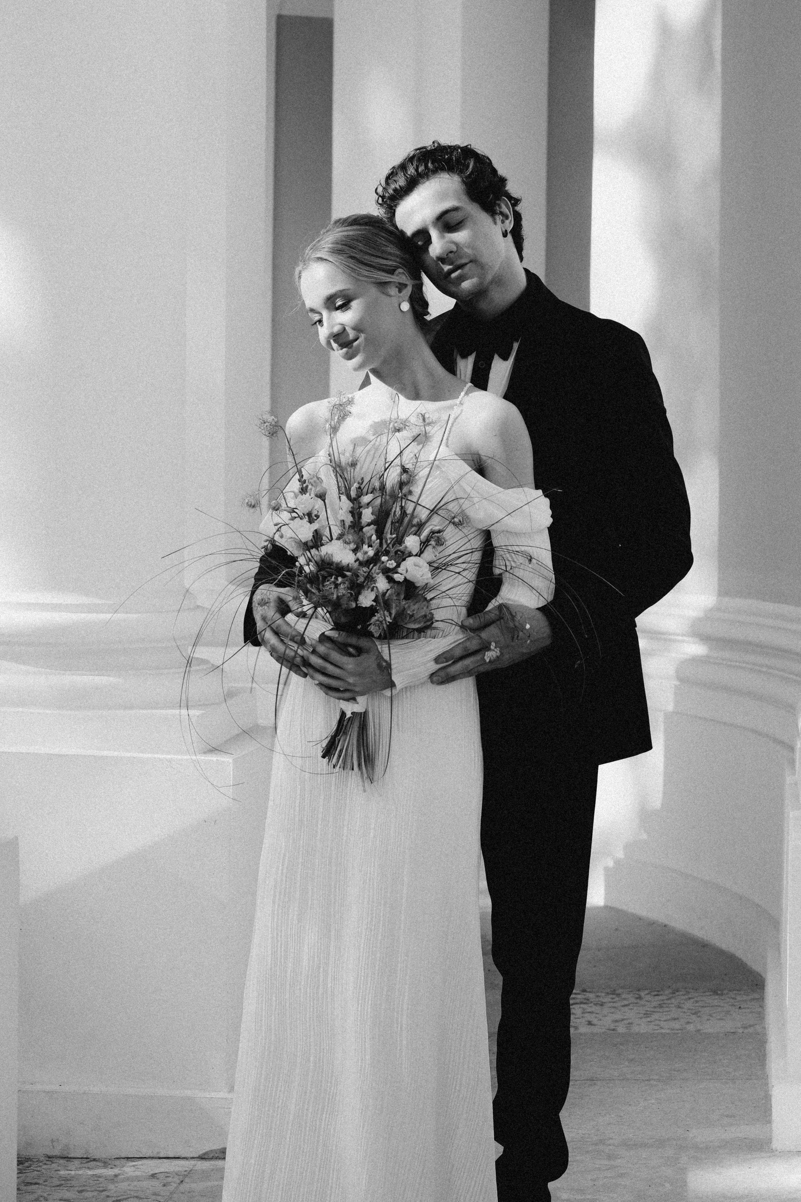 СВАДЕБНАЯ СЬЕМКА В ПАРКЕ ОРАНИЕНБАУМ. Профессиональный фотограф, Санкт-Петербург — Виктория Богомолова