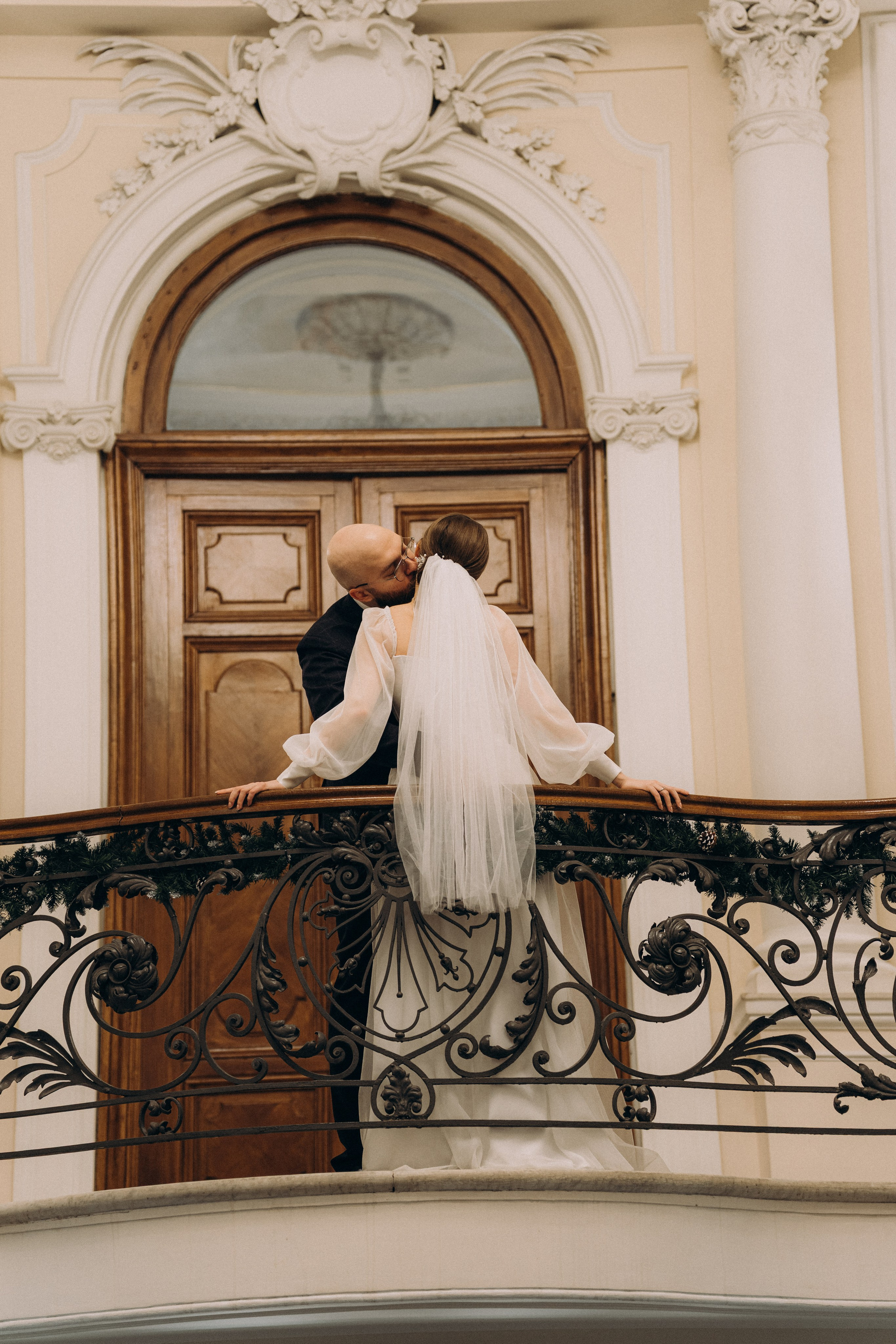 СВАДЕБНАЯ СЬЕМКА ВО ВТОРОМ ДВОРЦЕ (ДЕКАБРЬ) ТАКЖЕ СЬЕМКА В СТУДИИ НА ЧЕРНЫШЕВСКОЙ. Профессиональный фотограф, Санкт-Петербург — Виктория Богомолова