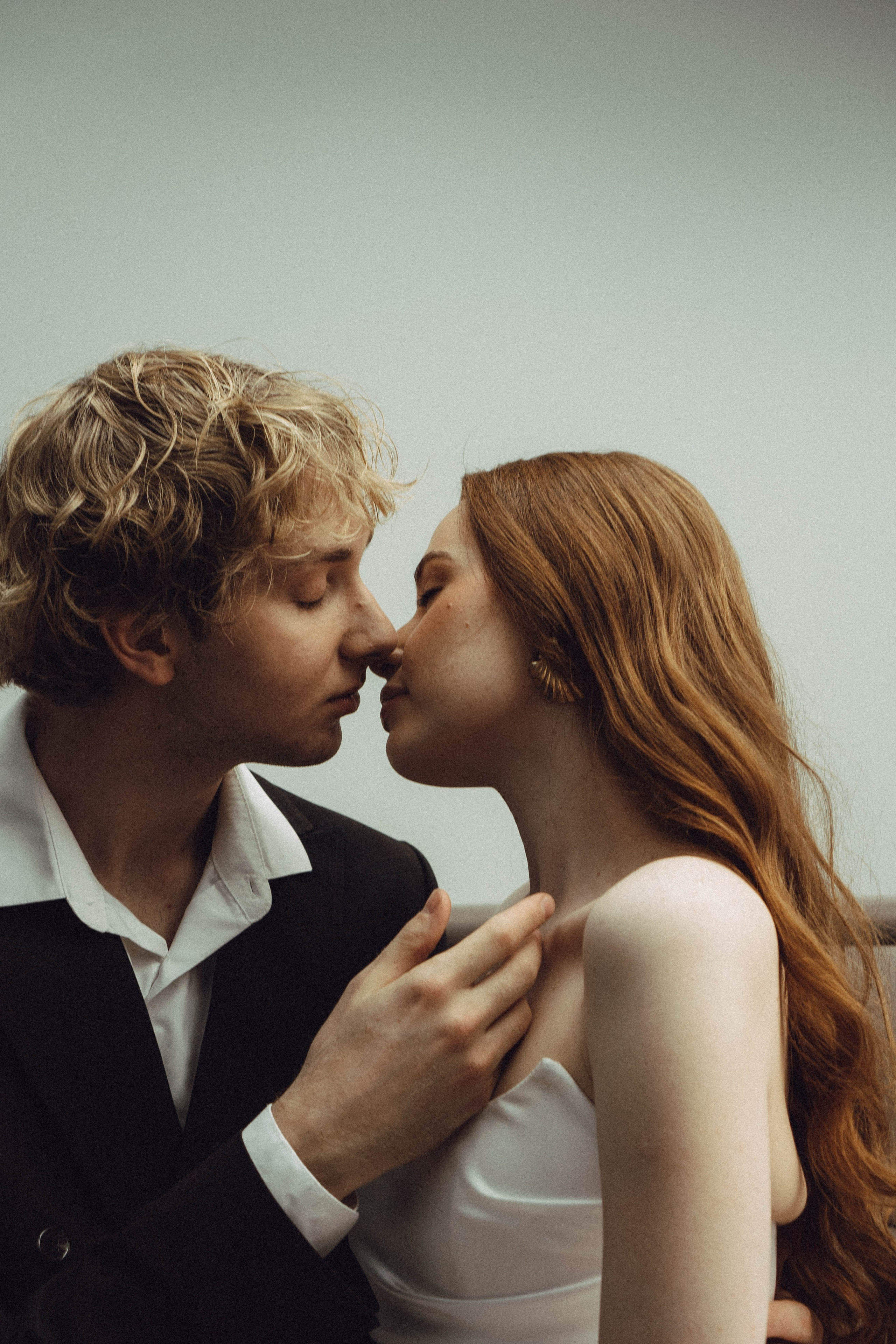 СВАДЕБНАЯ СЬЕМКА В ОТЕЛЕ. СБОРЫ ЖЕНИХА И НЕВЕСТЫ И ТАКЖЕ ТОР И ПОДГОТОВКА К ПРОГУЛКЕ. Профессиональный фотограф, Санкт-Петербург — Виктория Богомолова