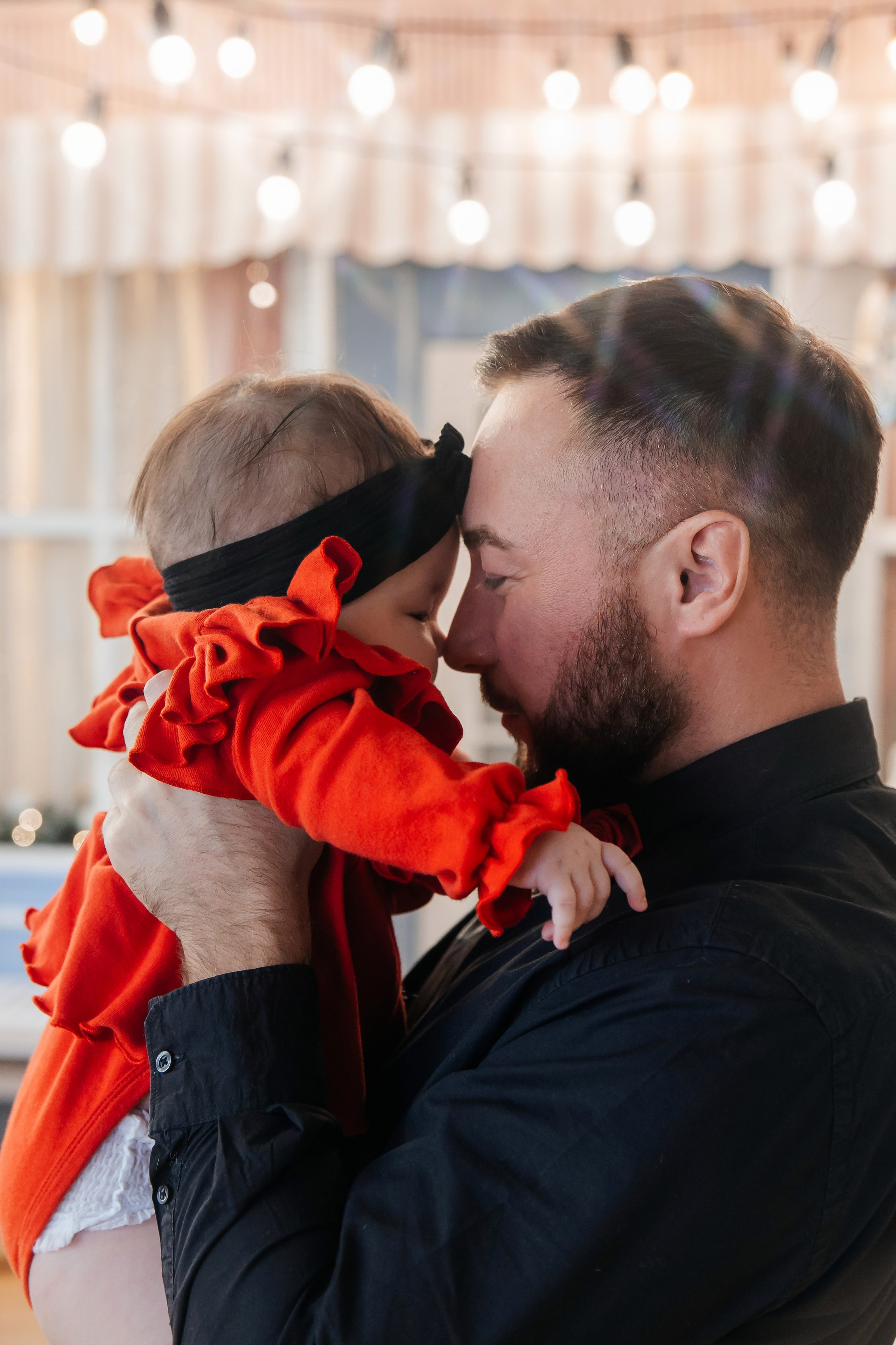 Семейная фотосессия в студии. Свадебный, семейный фотограф, контент съёмка. Екатеринбург. Елена Граф