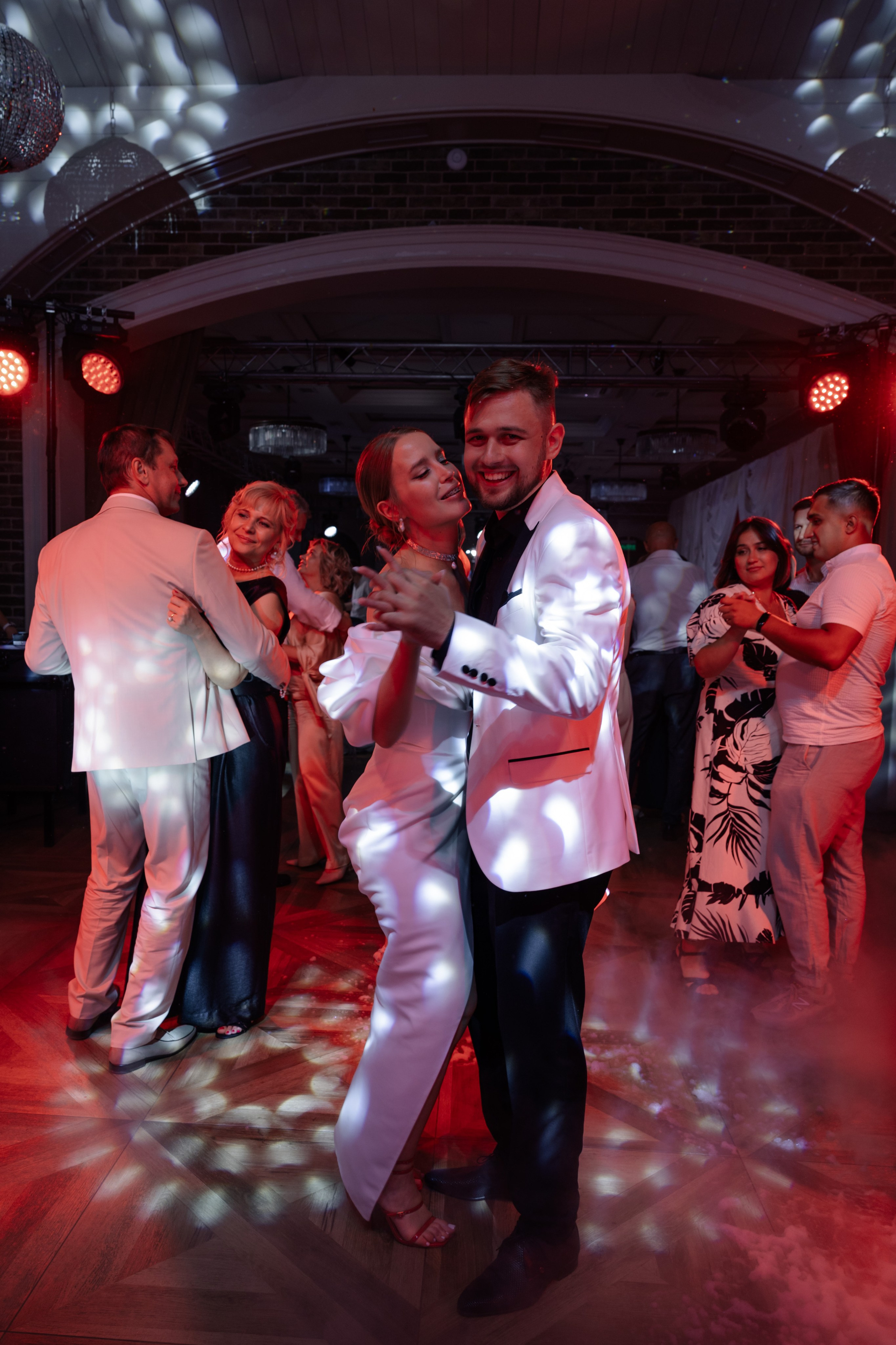 LOVE Ярослав Ульяна. Свадебный фотограф Воронеж Москва СПБ