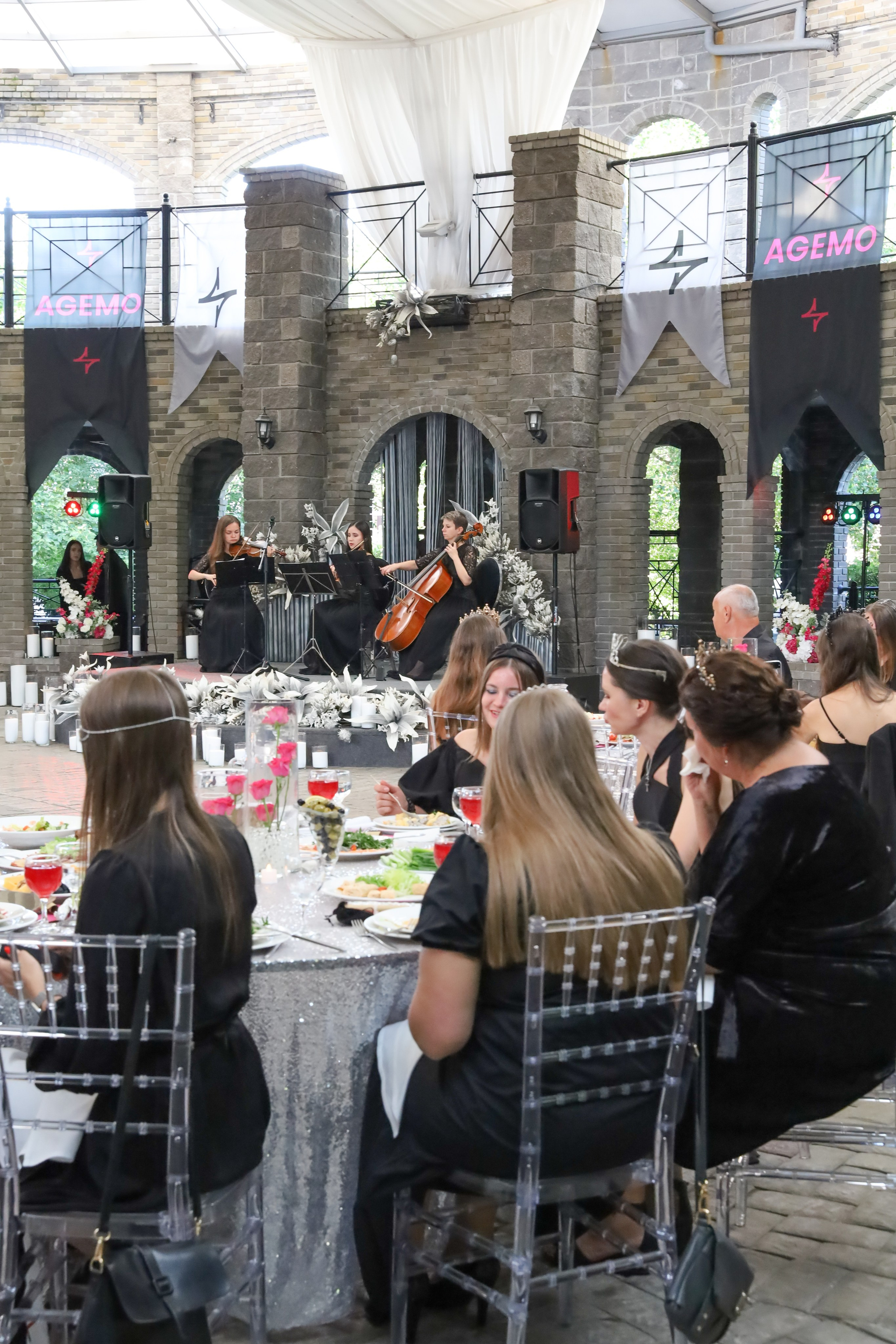 ВЕЧЕРИНКА АКАДЕМИИ AGEMO. Фотограф мероприятий Ирина Каширина