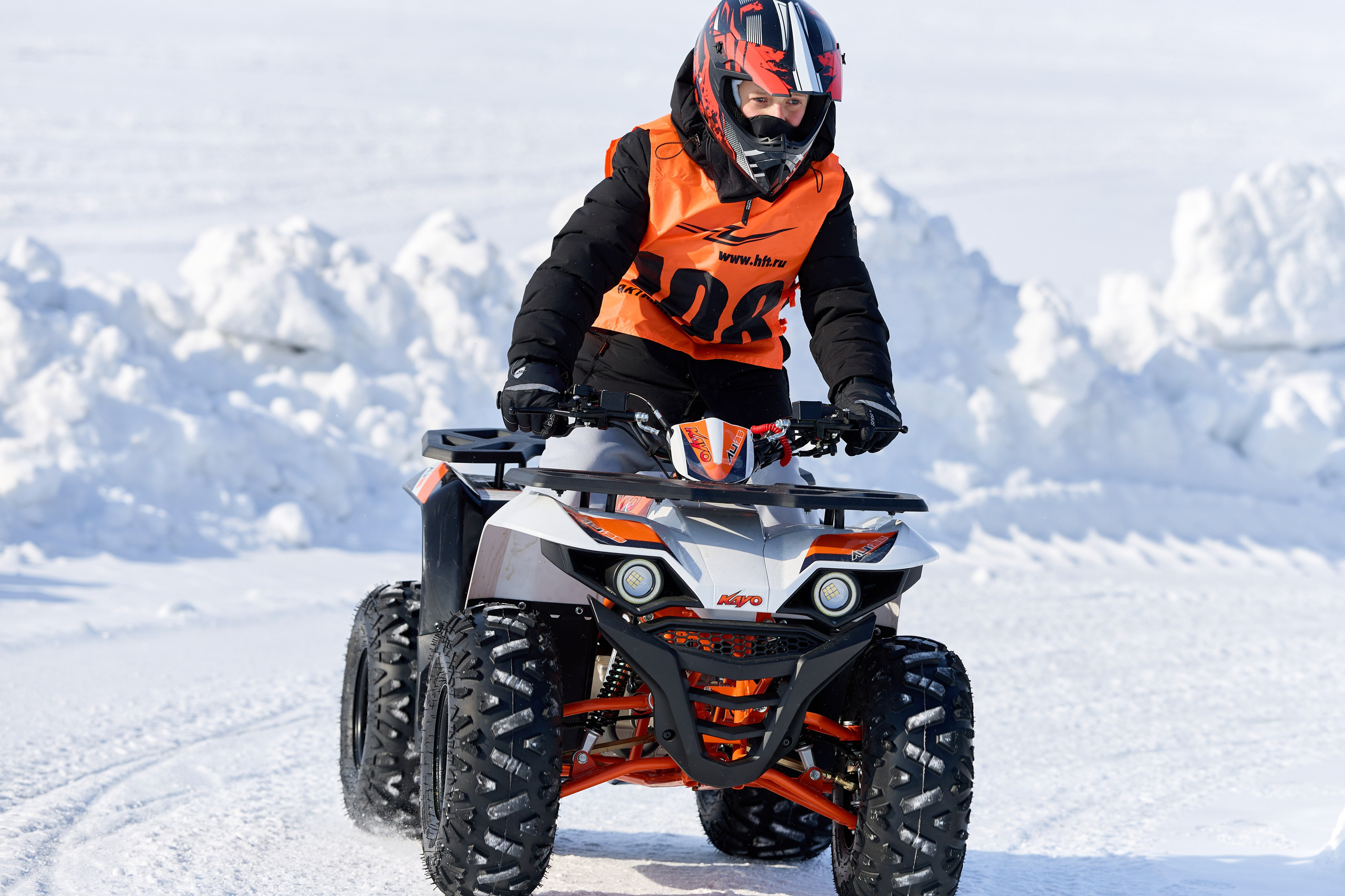 Топим Лёд — 2026. Соревнования на квадроциклах. Фотограф в Новосибирске Алена Скокова