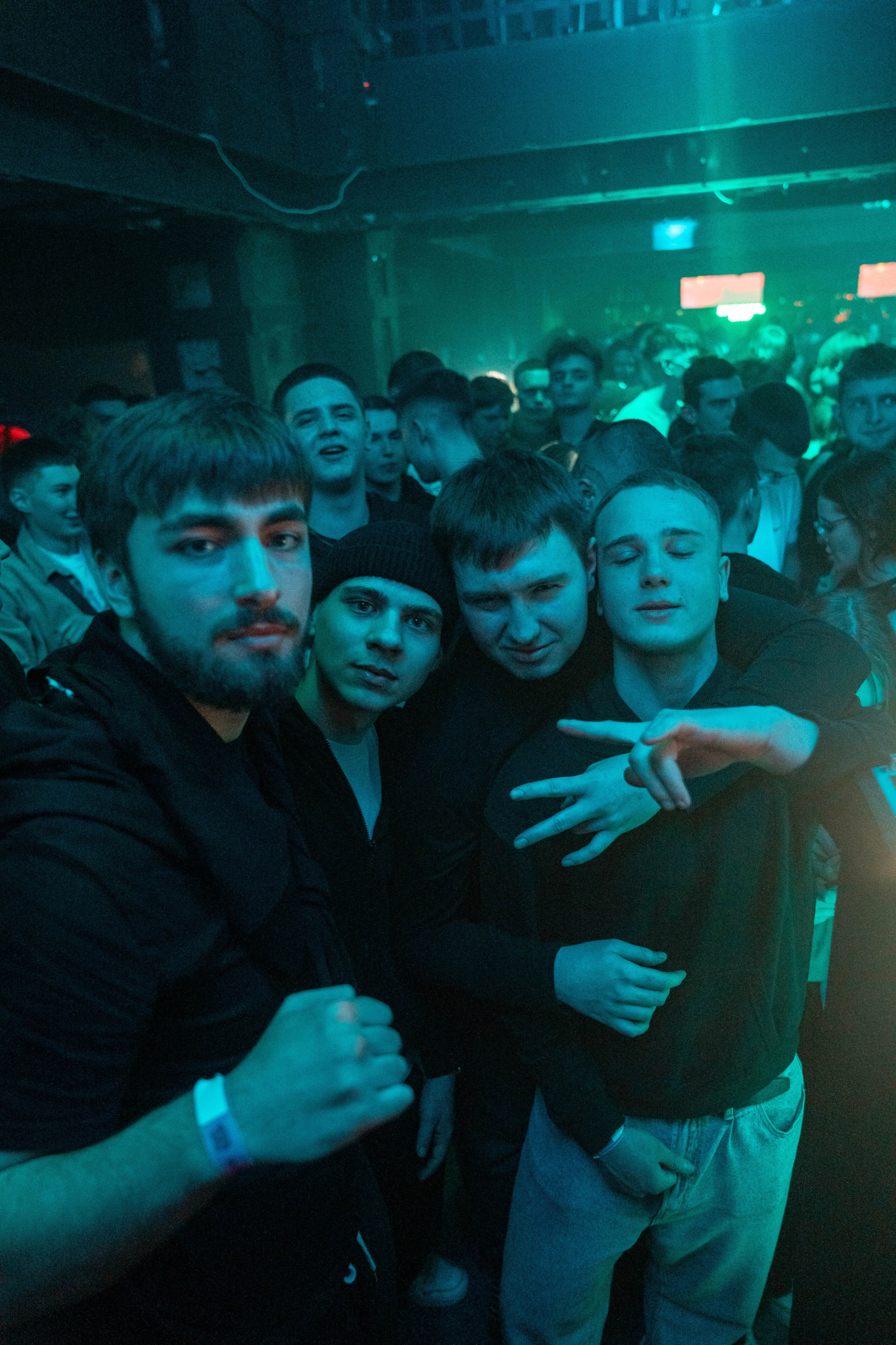 ZHARA & ZIP| ПАША ТЕХНИК. ZHARA CREW