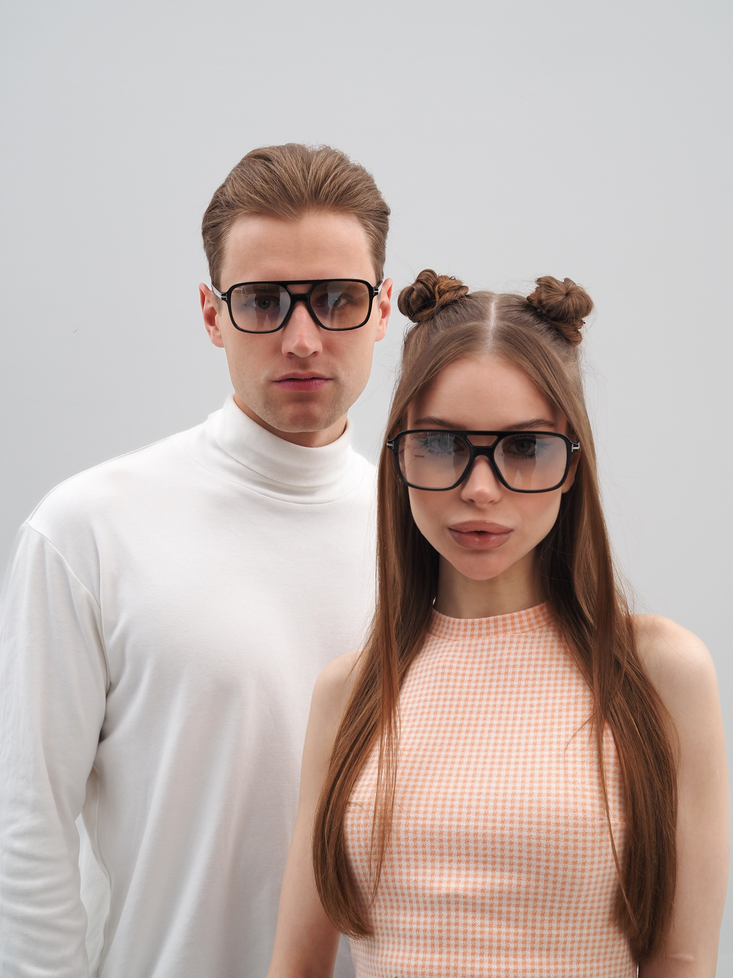 Профессиональная каталожная съемка с акцентом на детали и качество продукта.