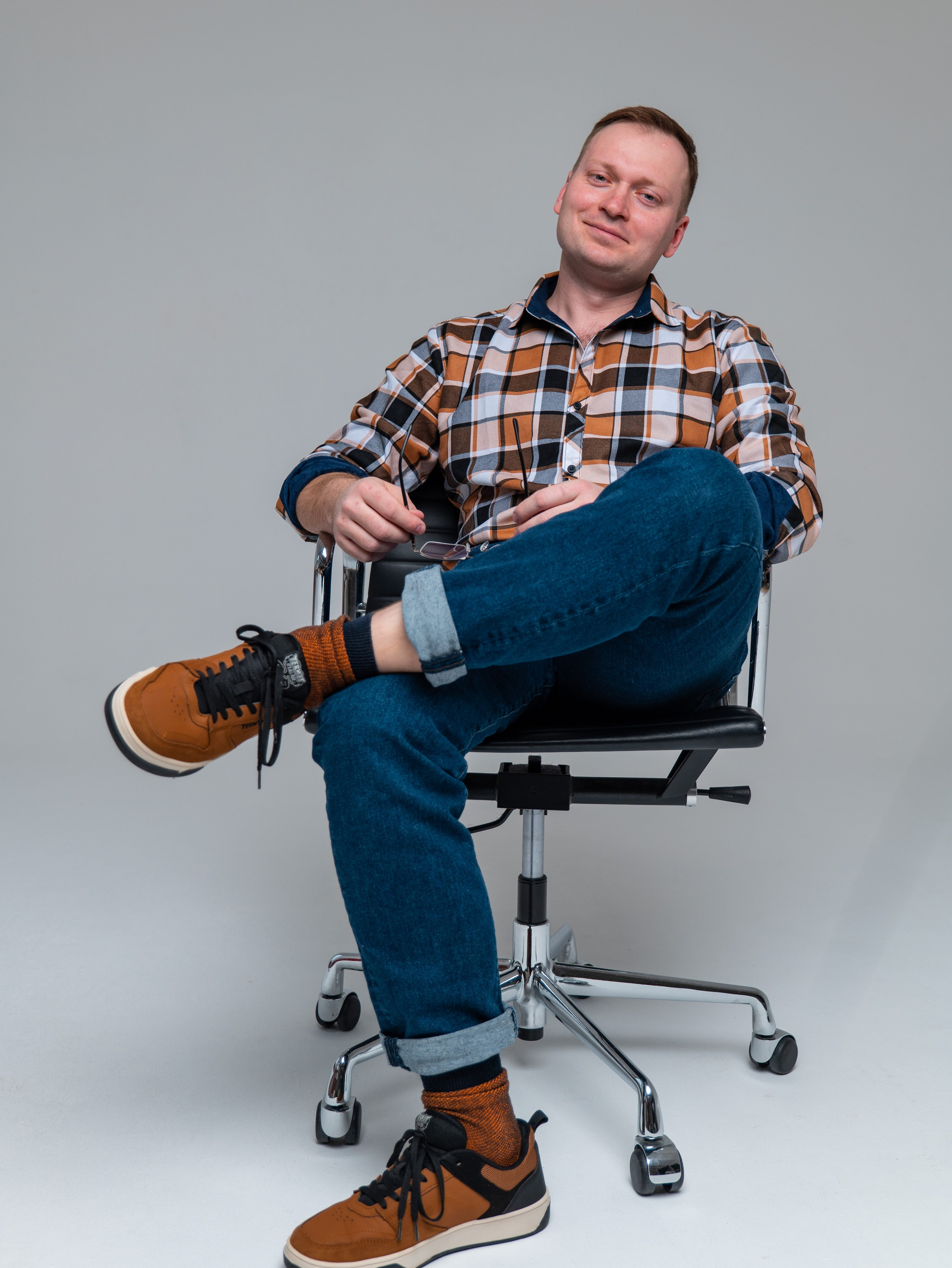 Владимир.Психолог. Фотосессия в Спб в студии, фотограф Панютина Марина