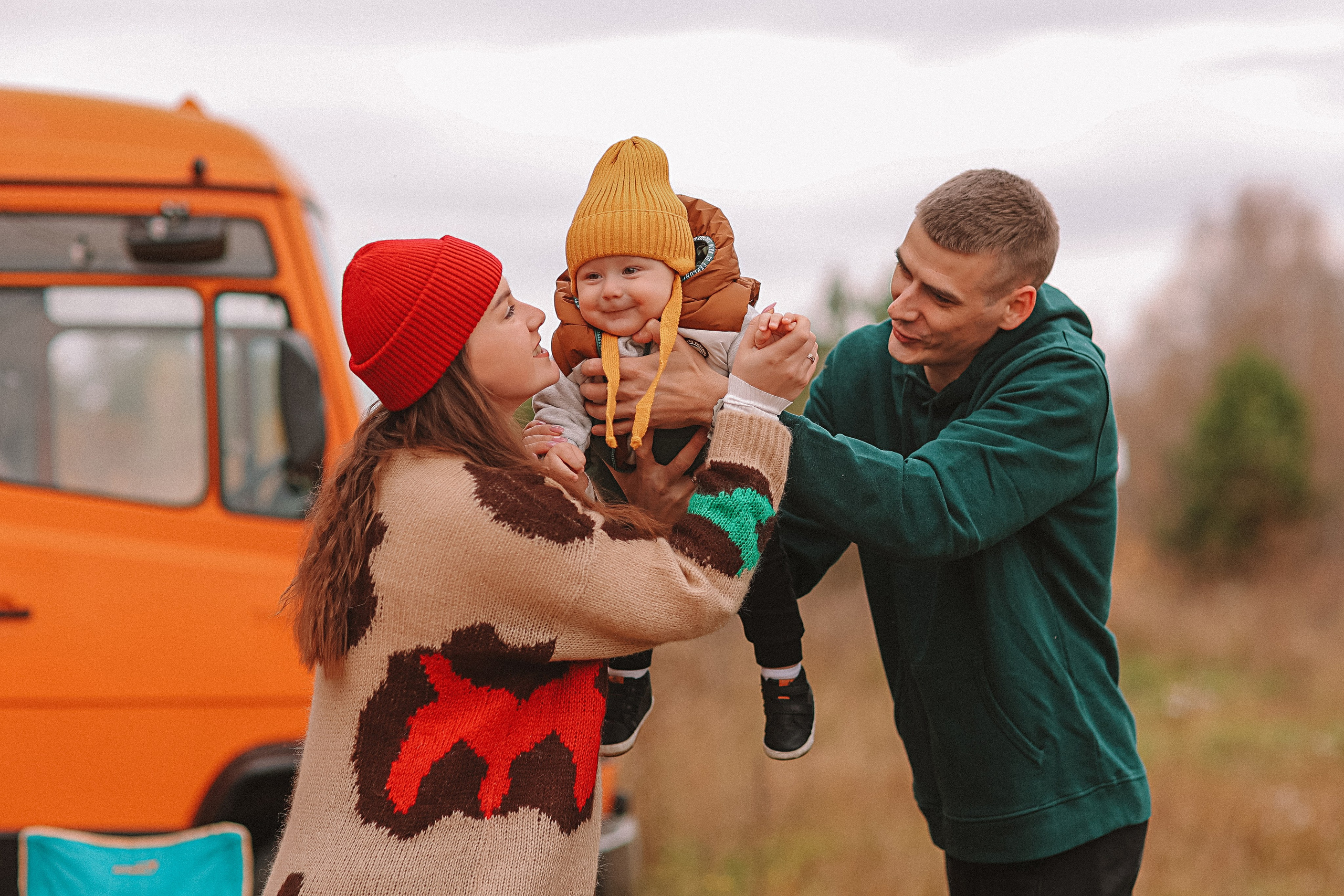 Бус/кемпер. Семейный фотограф Тюмень, фотограф на роды Салмина Мария