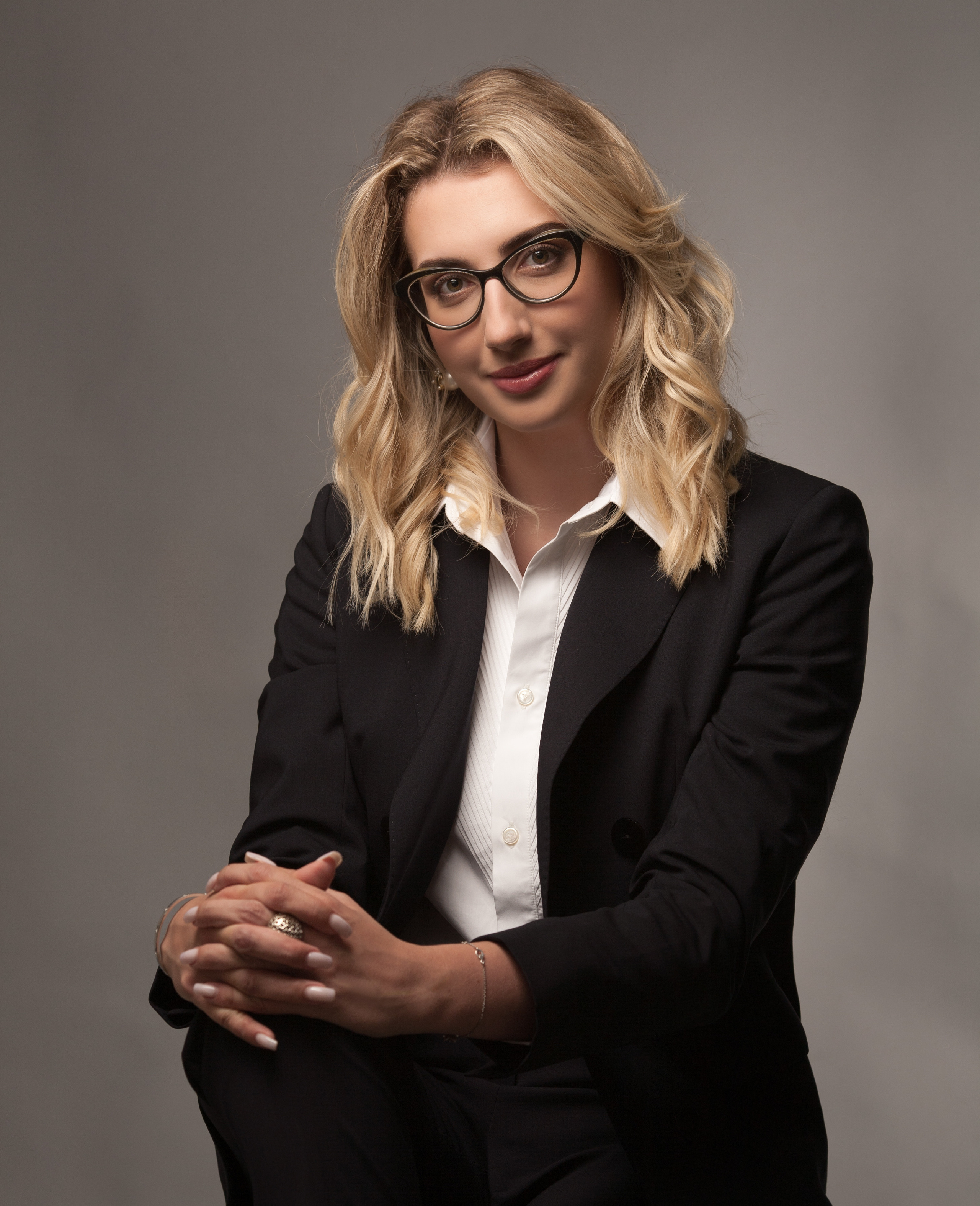 Елизавета. Евгений Левитан-Военский, портретный фотограф в Москве