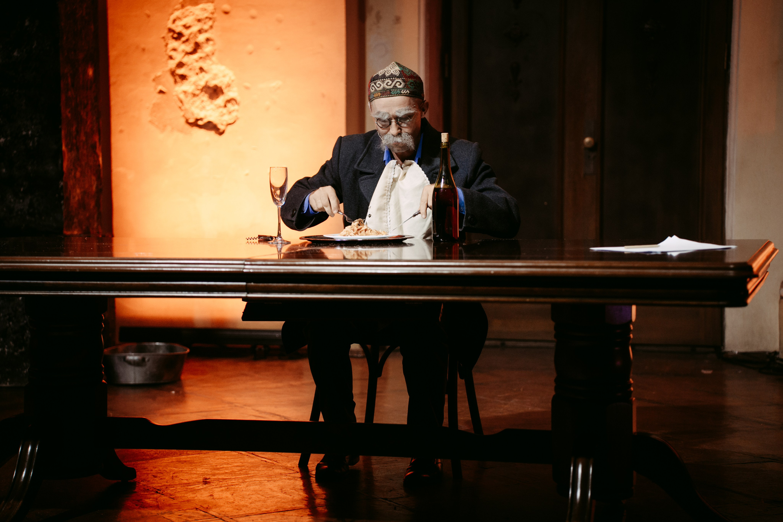 Горький оптимизм. Главная