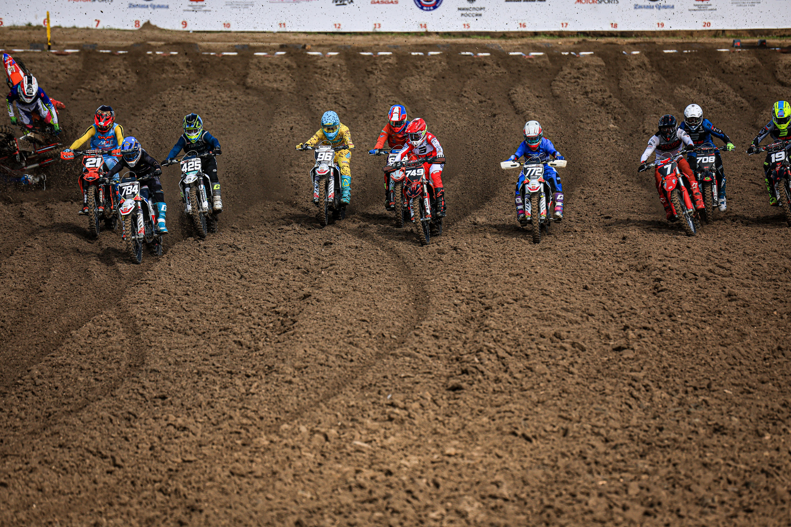 Мотокросс. Спортивный фотограф в Сочи Красной поляне Сергей Канада