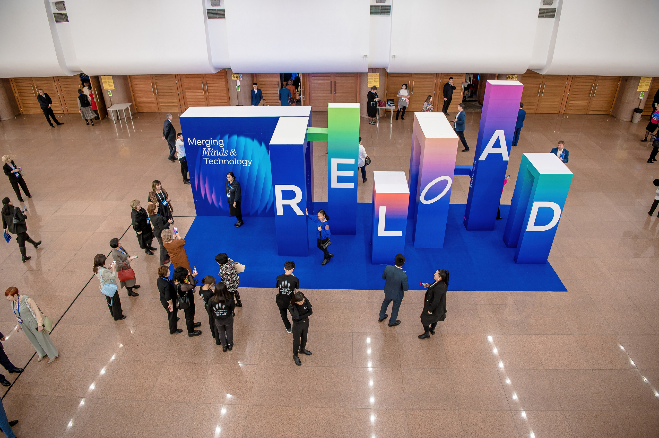 Конференции. Семинары. Елена Северина фотограф, Алматы: репортаж (спорт, концерты, конференции), предметная и фуд-съёмка, портреты, каталоги, фэшн, ретушь